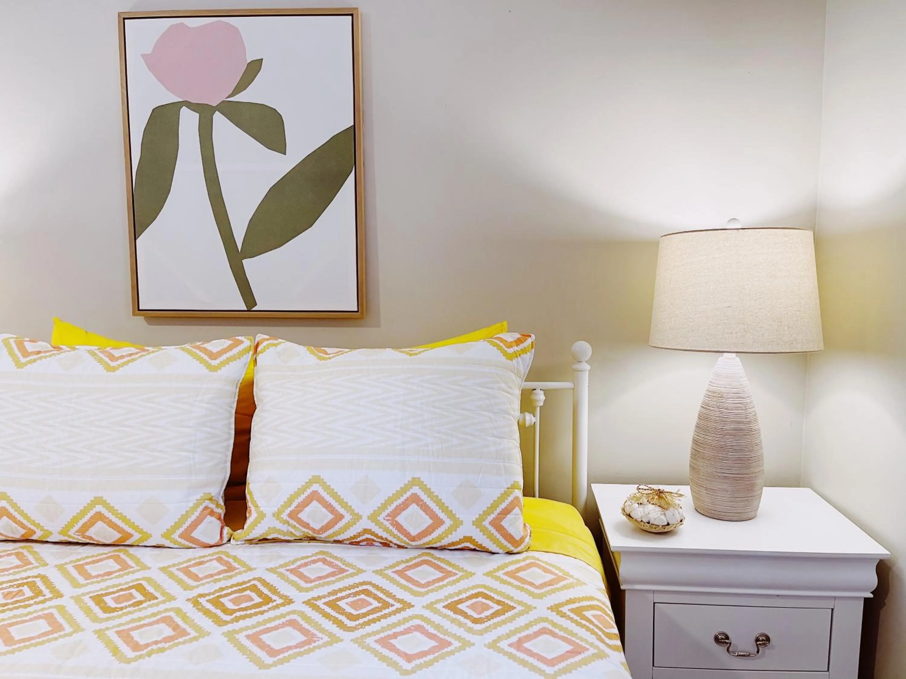 Bed in Sea Steps By Lowkl