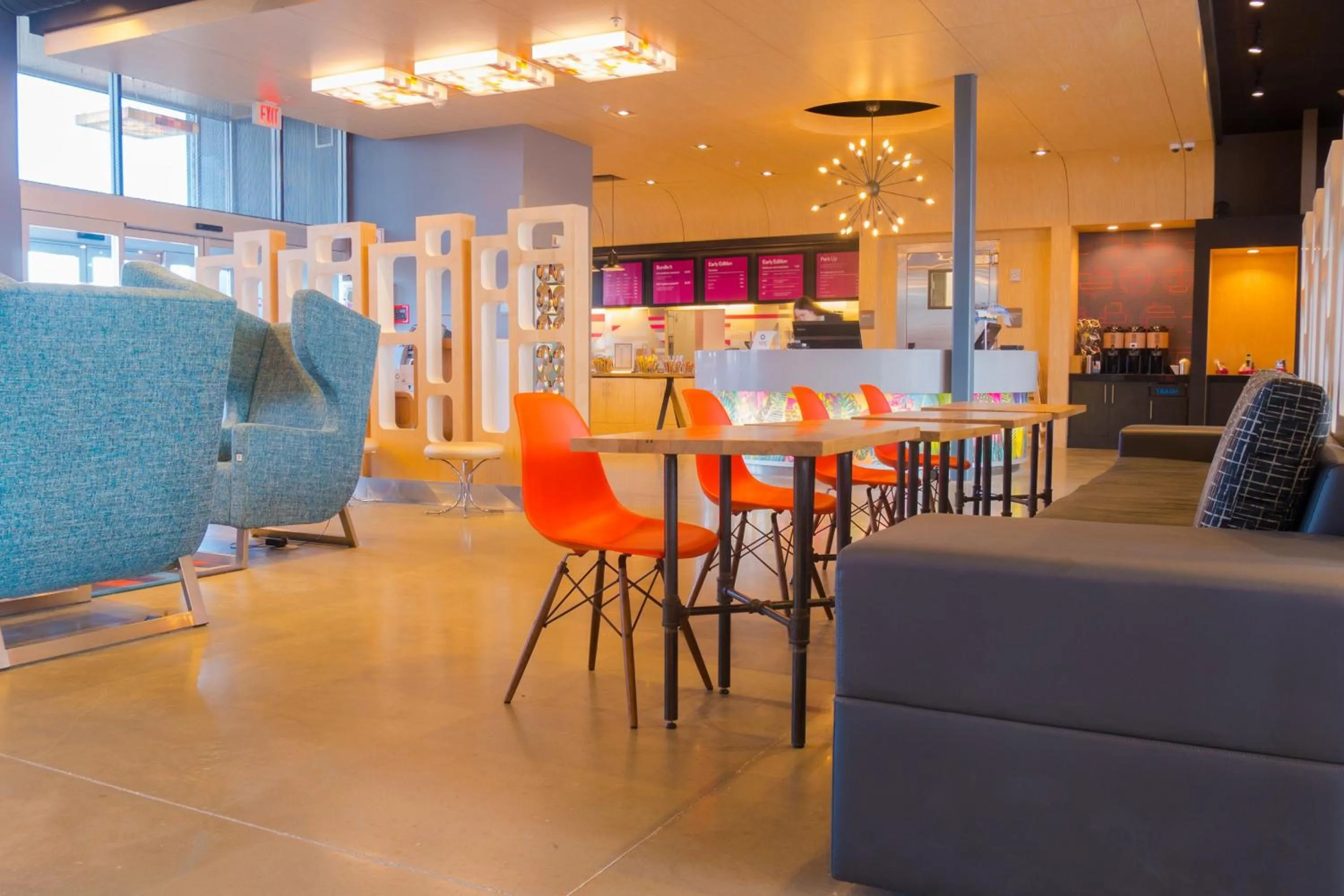 Lobby or reception in Aloft Corpus Christi