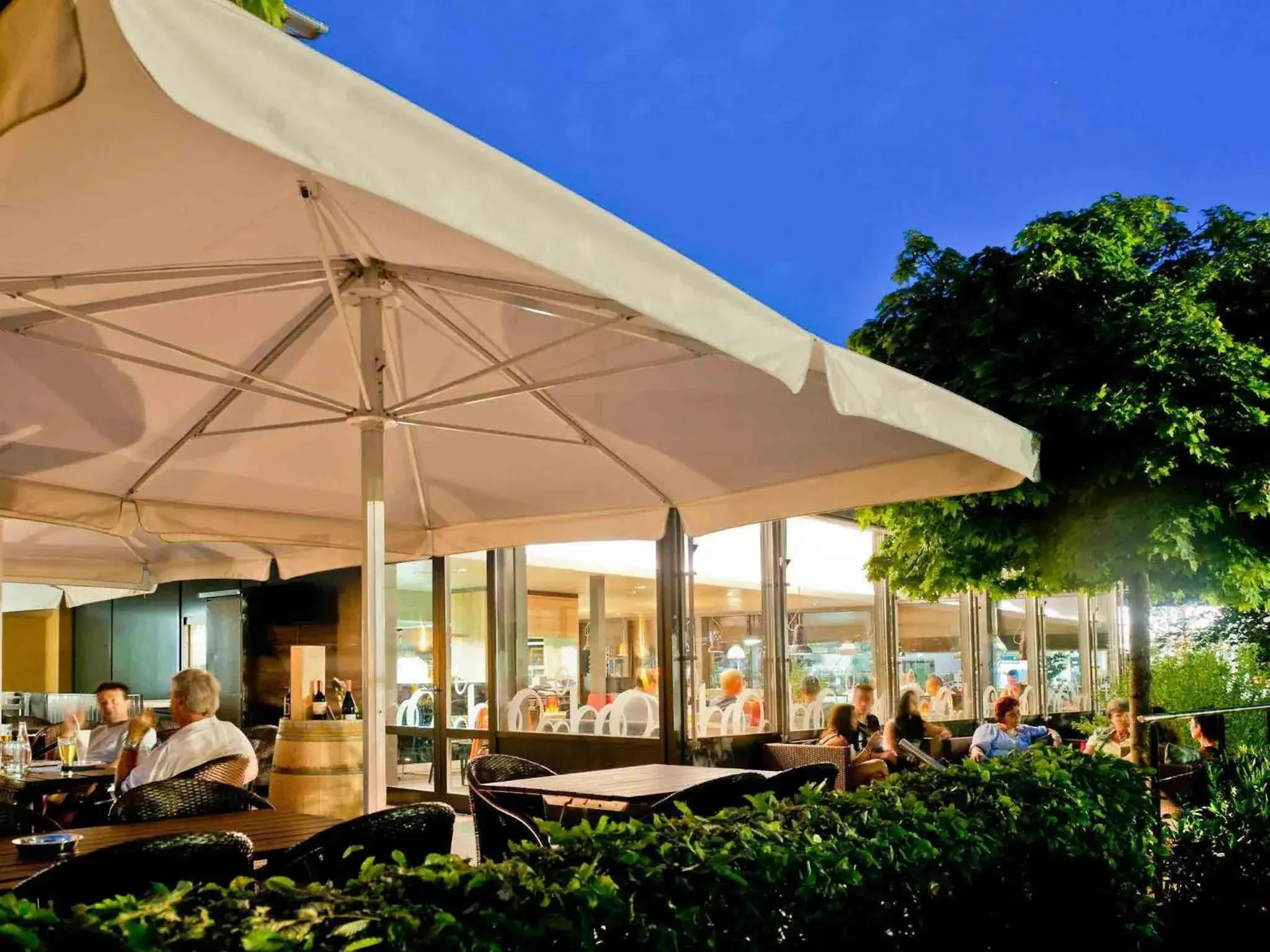 Restaurant/places to eat in ibis Zurich Adliswil Restaurant/places to eat in ibis Zurich Adliswil