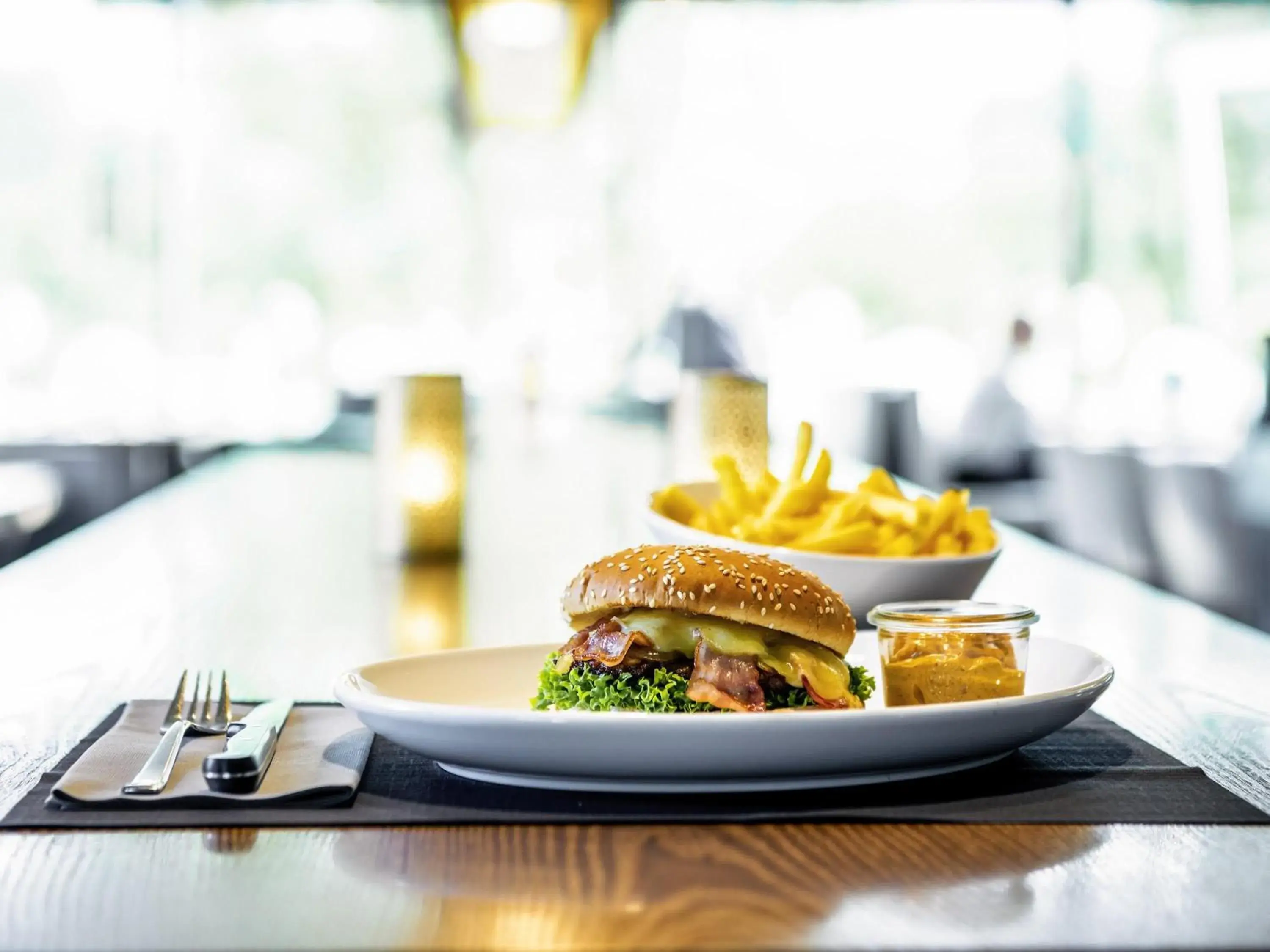 Restaurant/places to eat in ibis Zurich Adliswil Restaurant/places to eat in ibis Zurich Adliswil