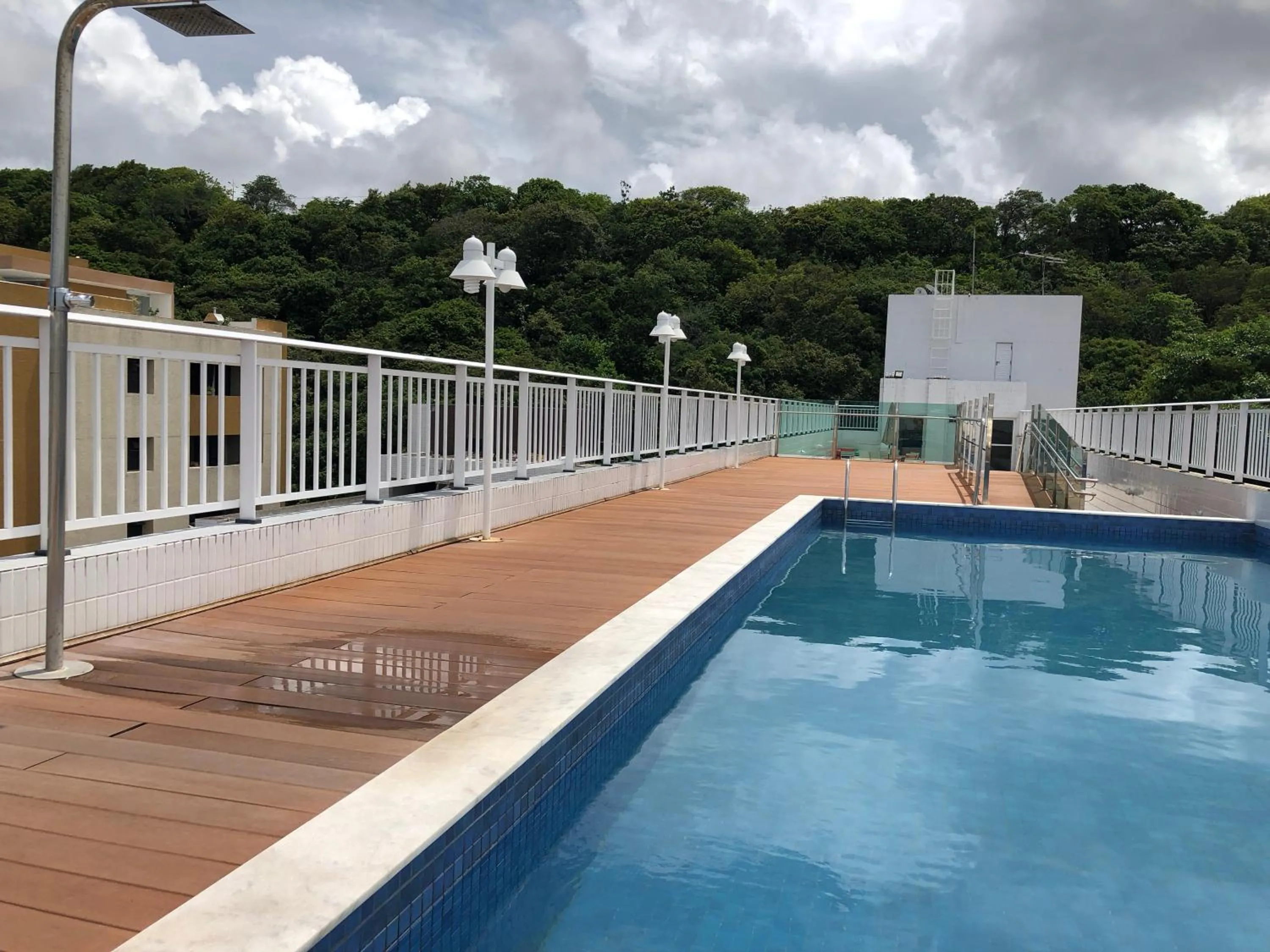 Swimming pool in Apto Lazer