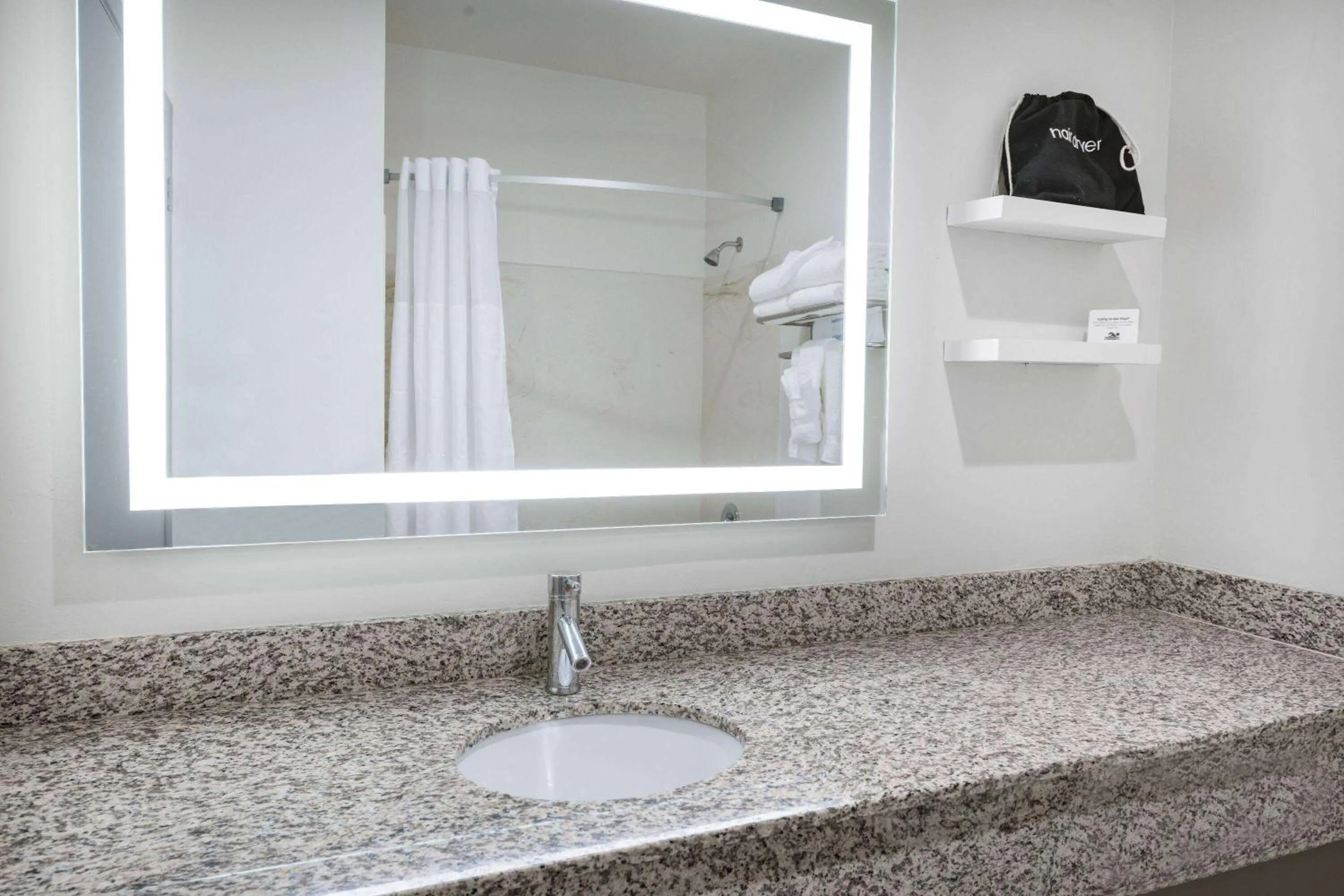 TV and multimedia in Ramada by Wyndham Bakersfield