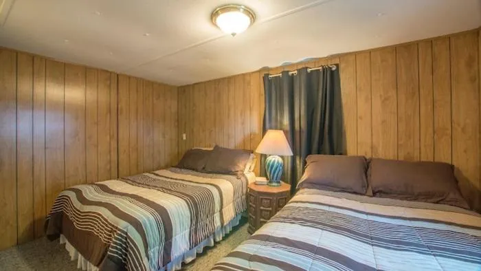 Bedroom in Valentine Lakeside