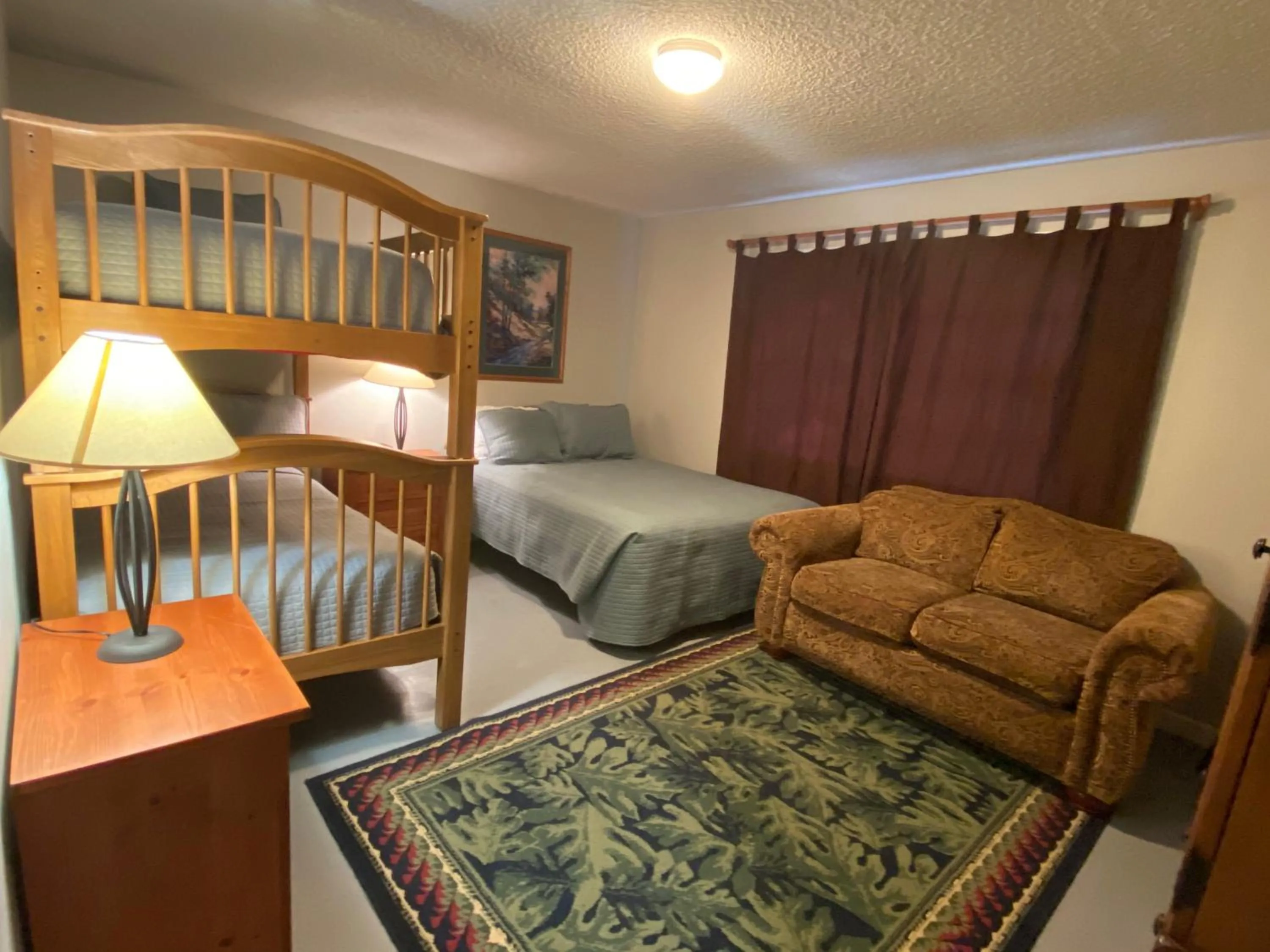 bunk bed in Valentine Lakeside