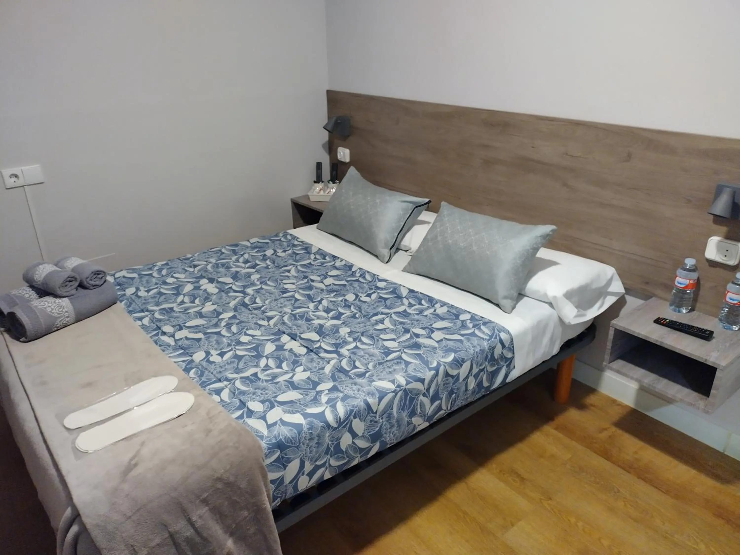 Bed in Pensión Casa Douro