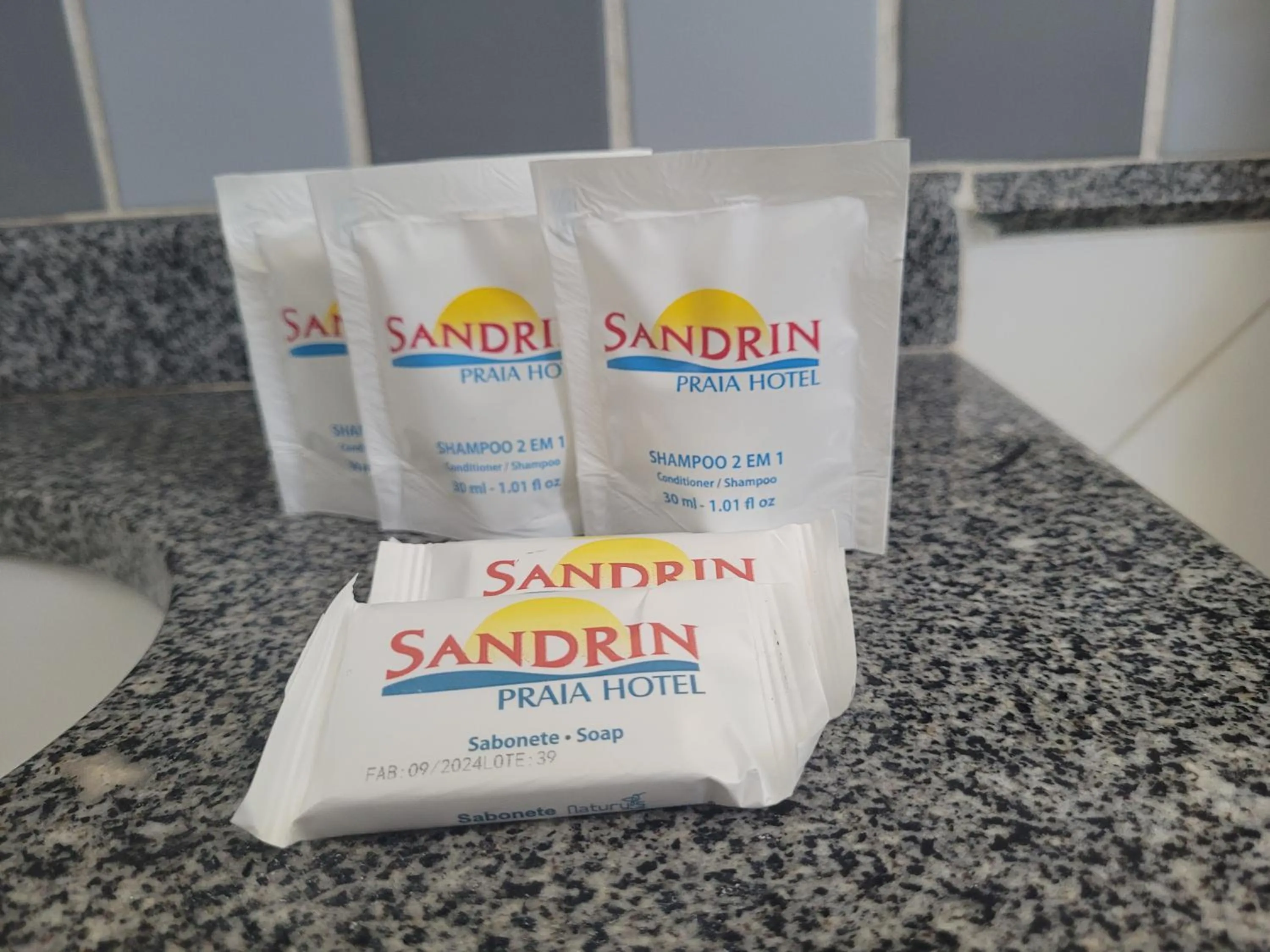 Bathroom in Sandrin Praia Hotel