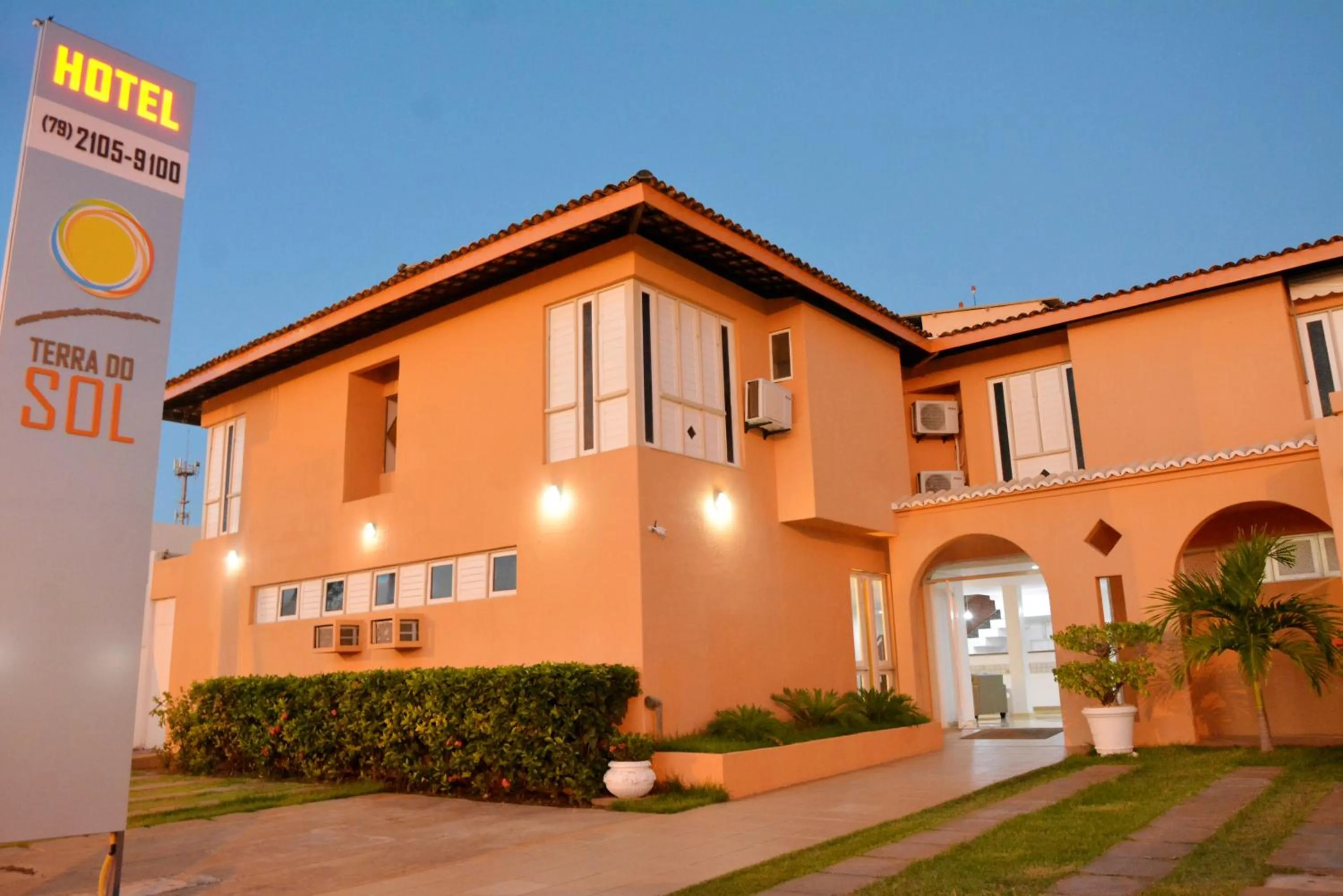 Facade/entrance in Hotel Terra do Sol