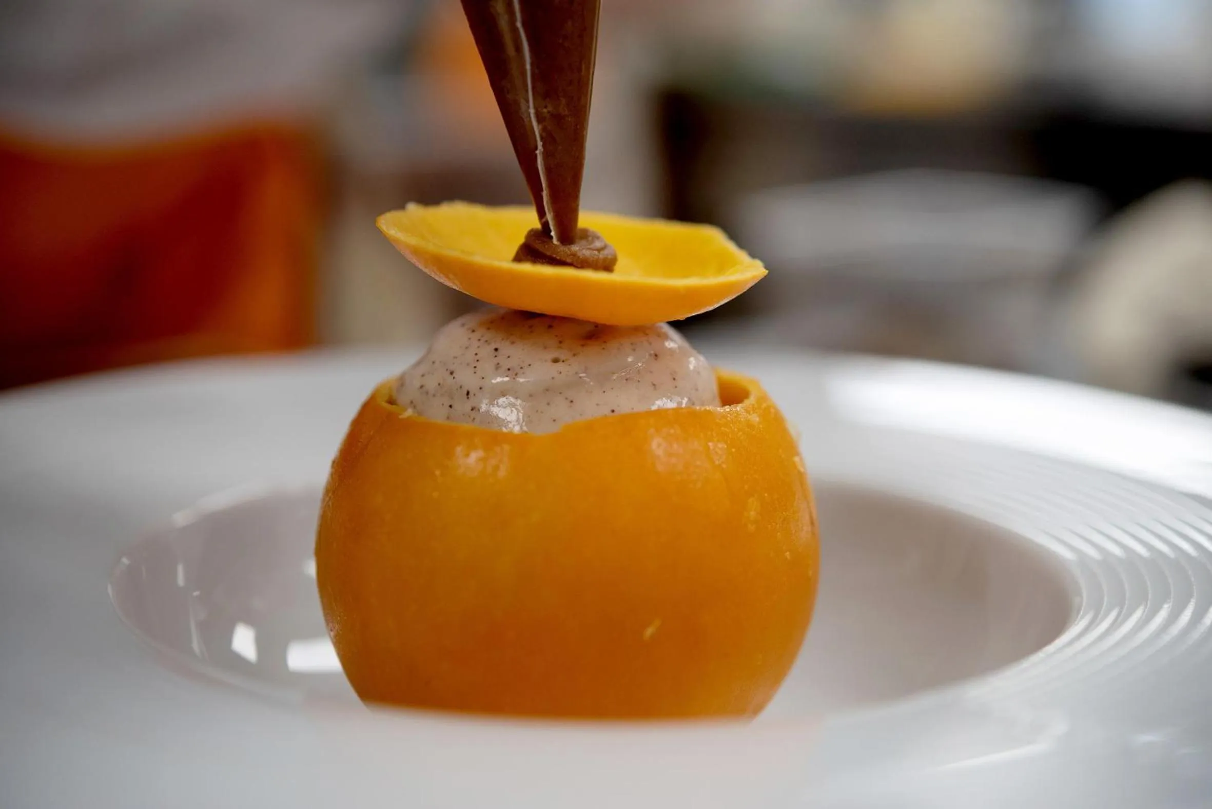 Restaurant/places to eat in Logis Restaurant & Hôtel À la 12