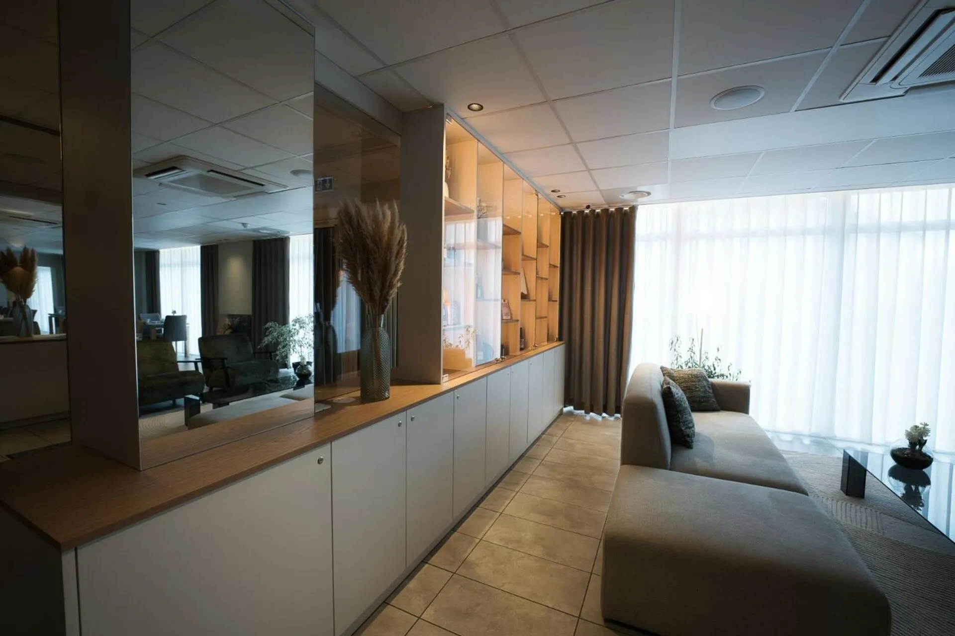 On-site shops in Logis Restaurant & Hôtel À la 12