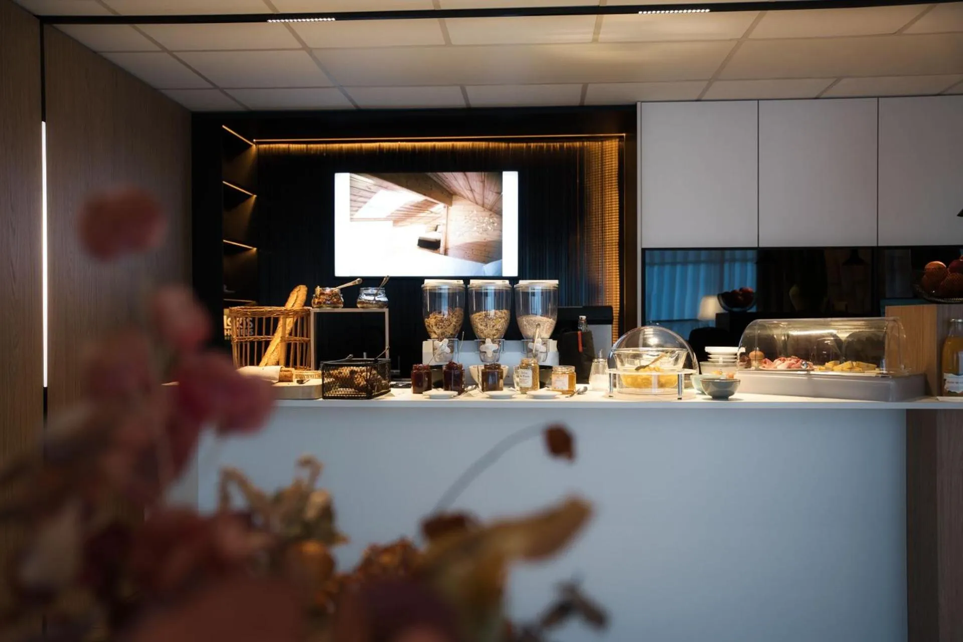 Food and drinks in Logis Restaurant & Hôtel À la 12