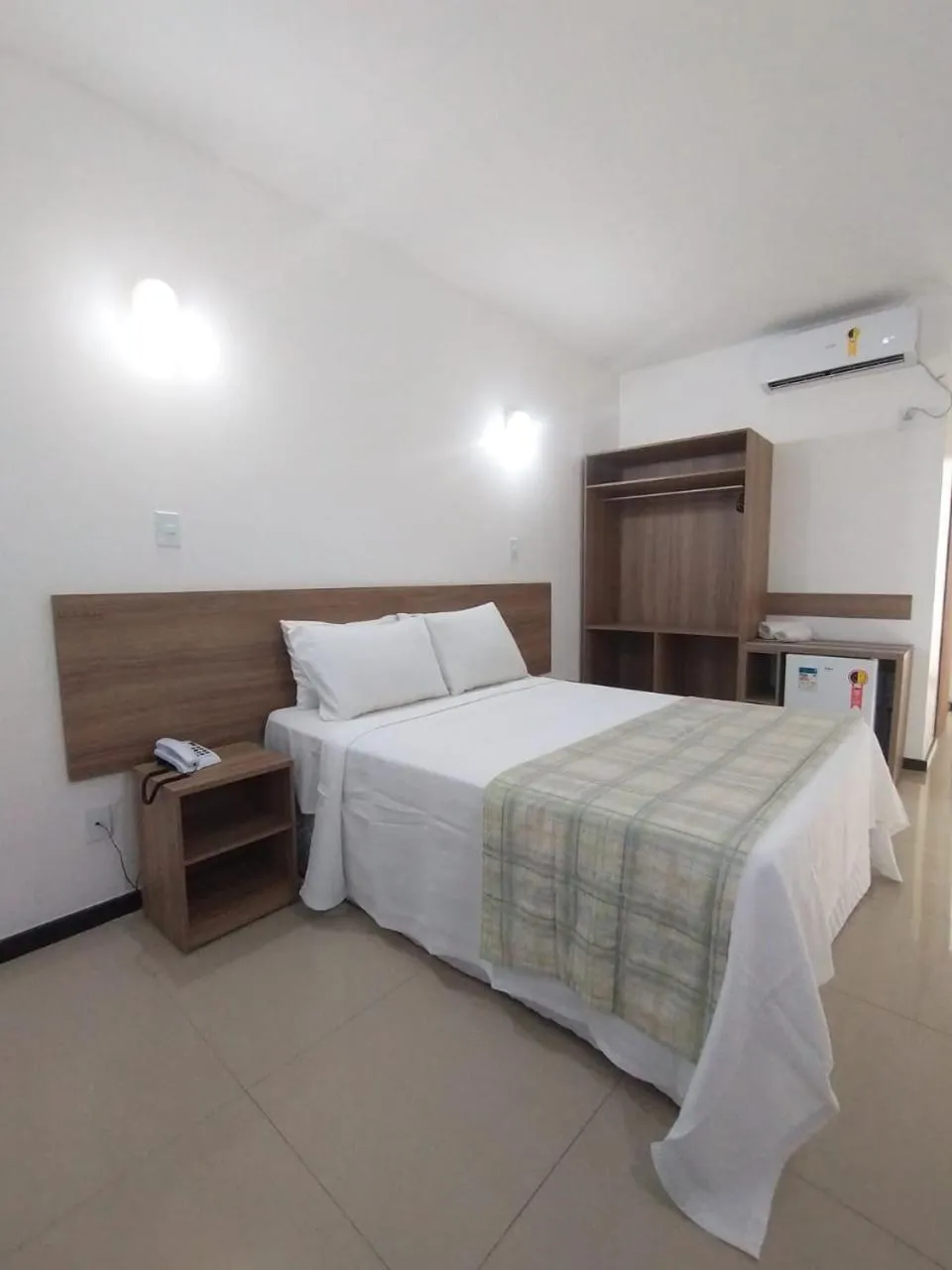 Bedroom, Bed in Hotel Algas Marinhas