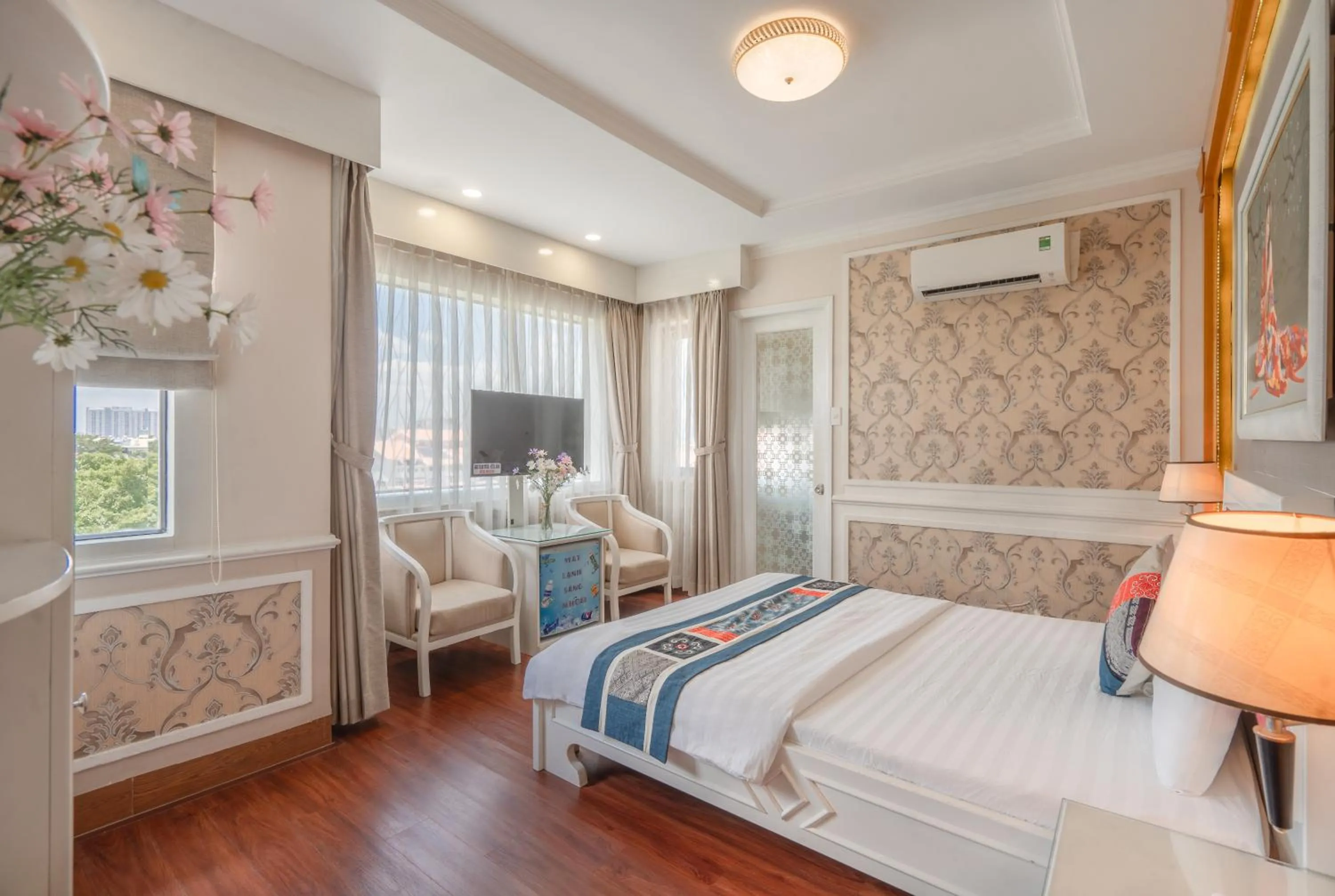 Photo of the whole room, Bed in Anh Dao Hotel