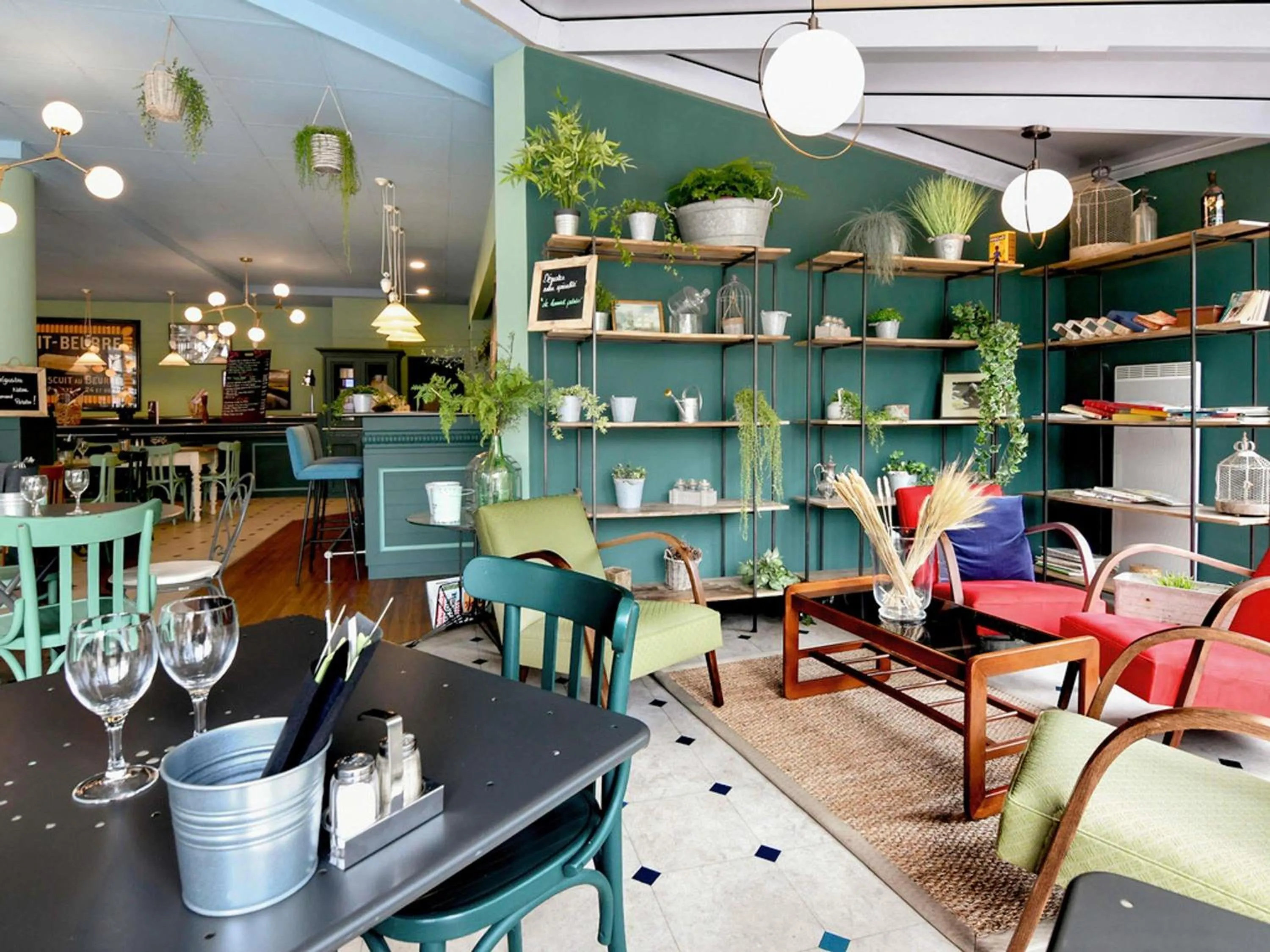 Restaurant/places to eat in ibis Nantes Saint Herblain