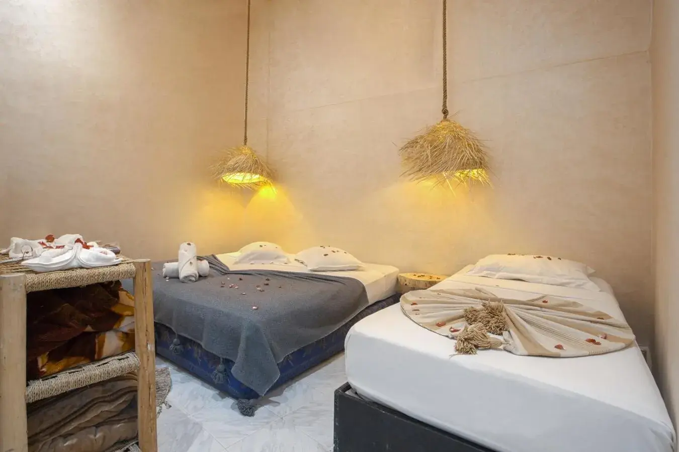 Bed in Riad El Kennaria Bed in Riad El Kennaria