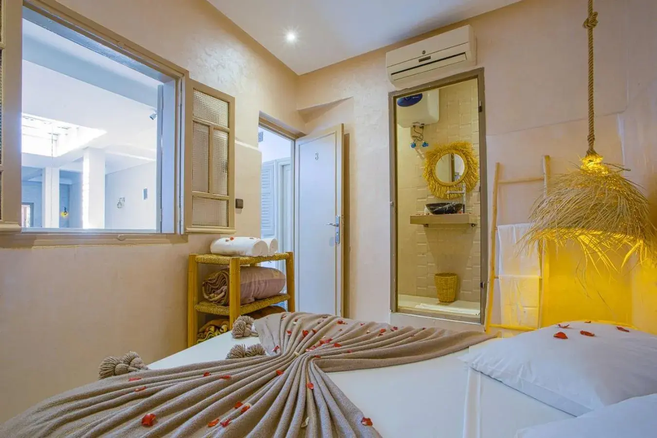 Bed in Riad El Kennaria Bed in Riad El Kennaria