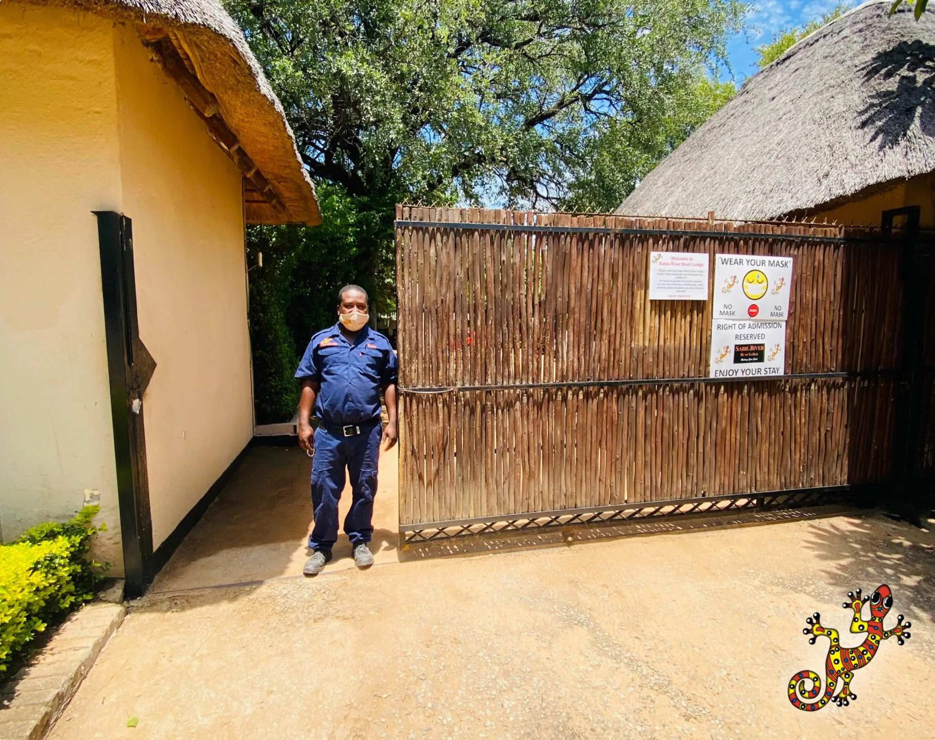 Facade/entrance in Sabie River Bush Lodge