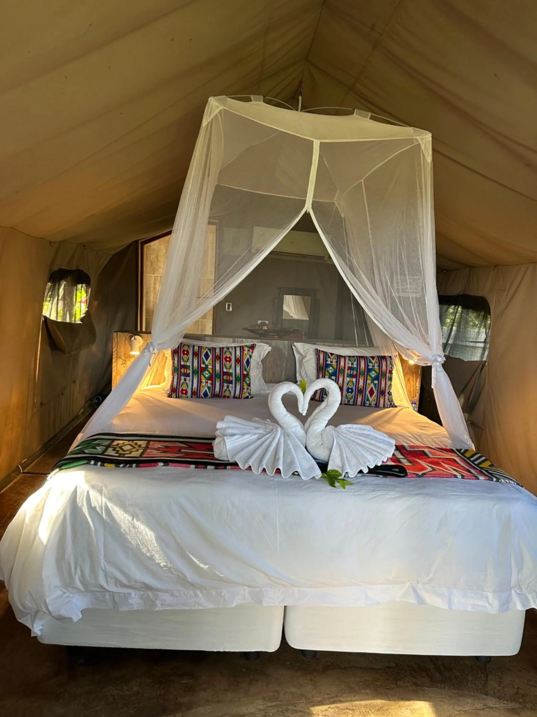 Bed in Sabie River Bush Lodge