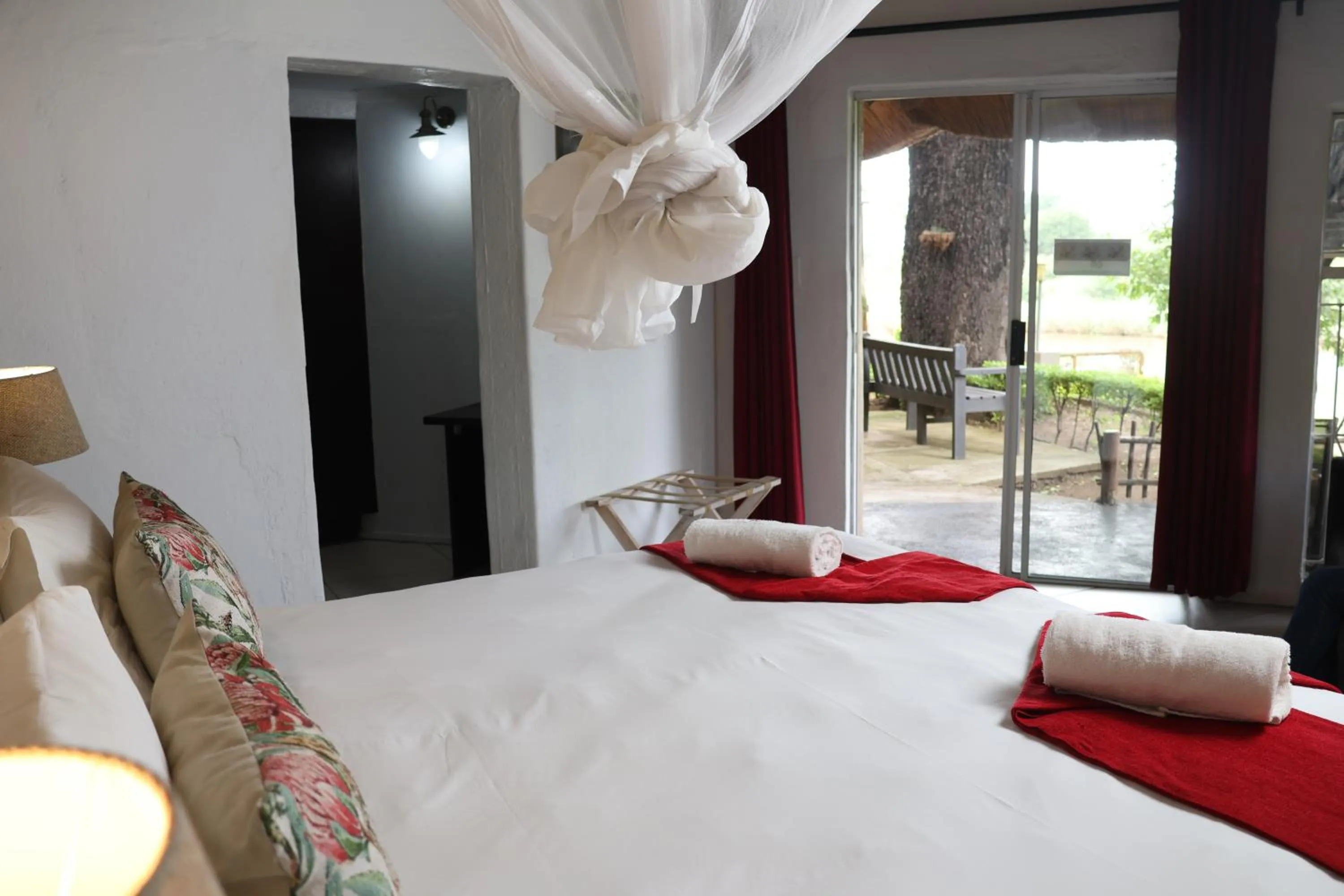 View (from property/room), Bed in Sabie River Bush Lodge