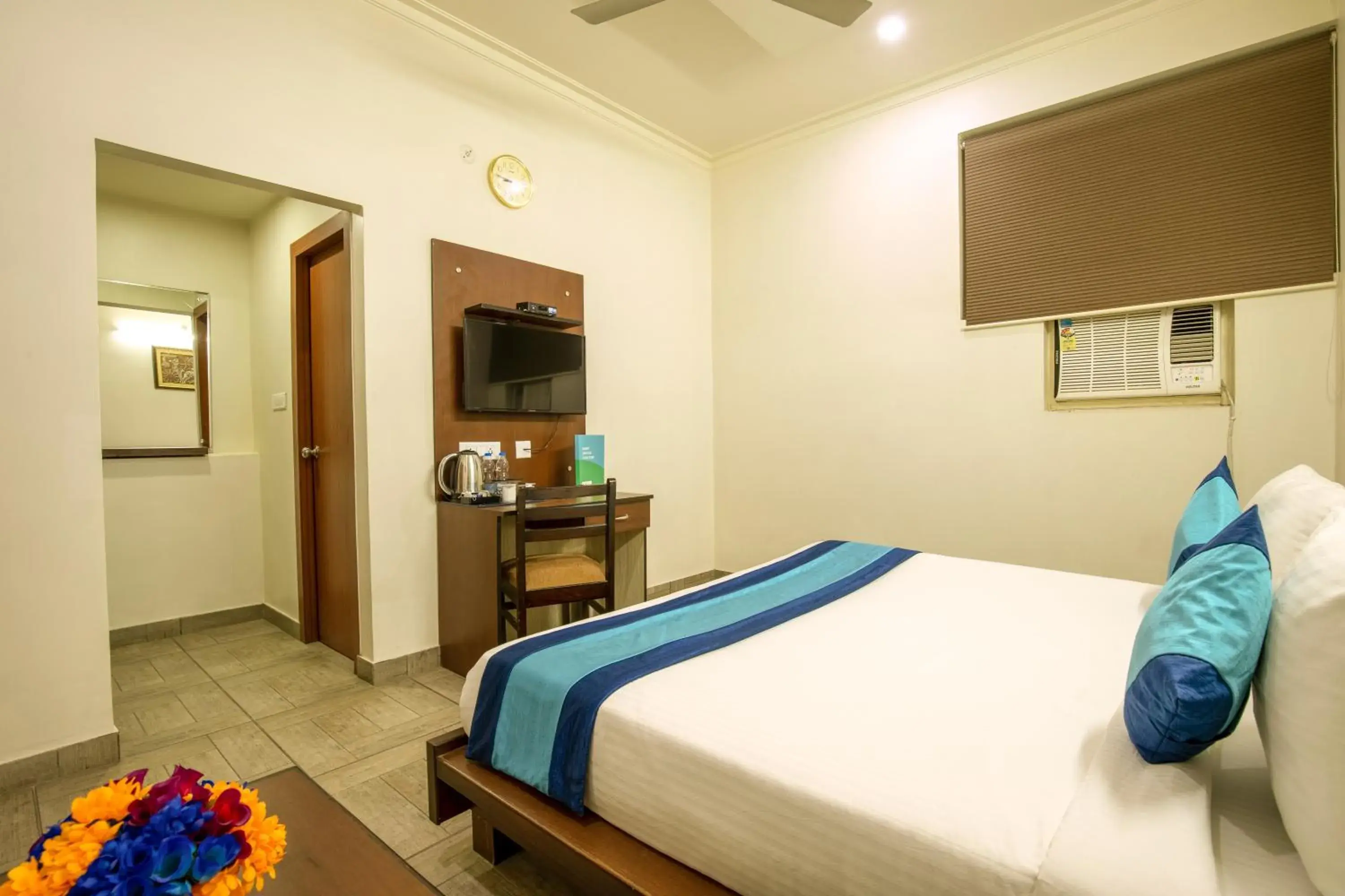 Bed in Elite Suites MINT Gomti Nagar Bed in Elite Suites MINT Gomti Nagar