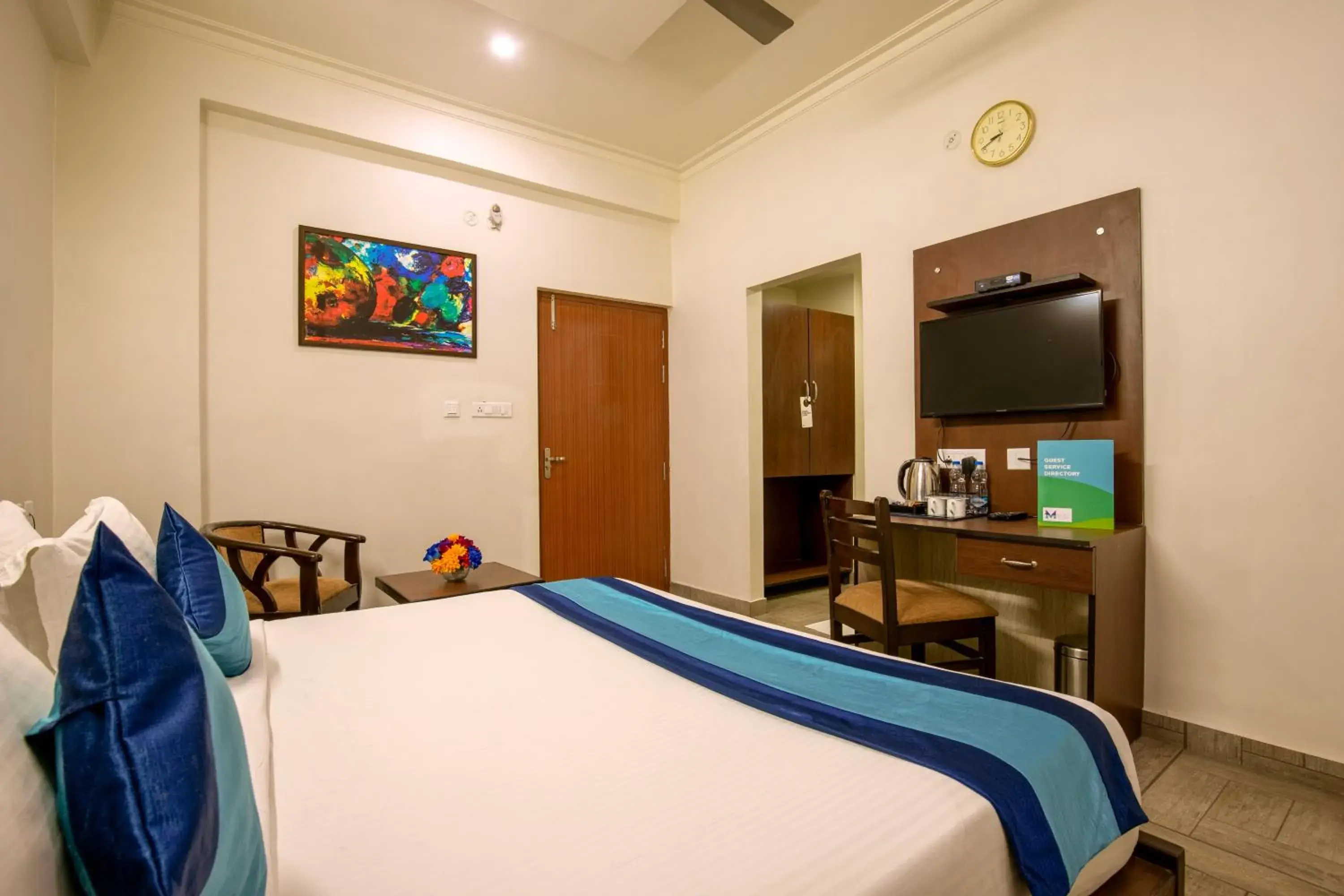 Bed in Elite Suites MINT Gomti Nagar Bed in Elite Suites MINT Gomti Nagar