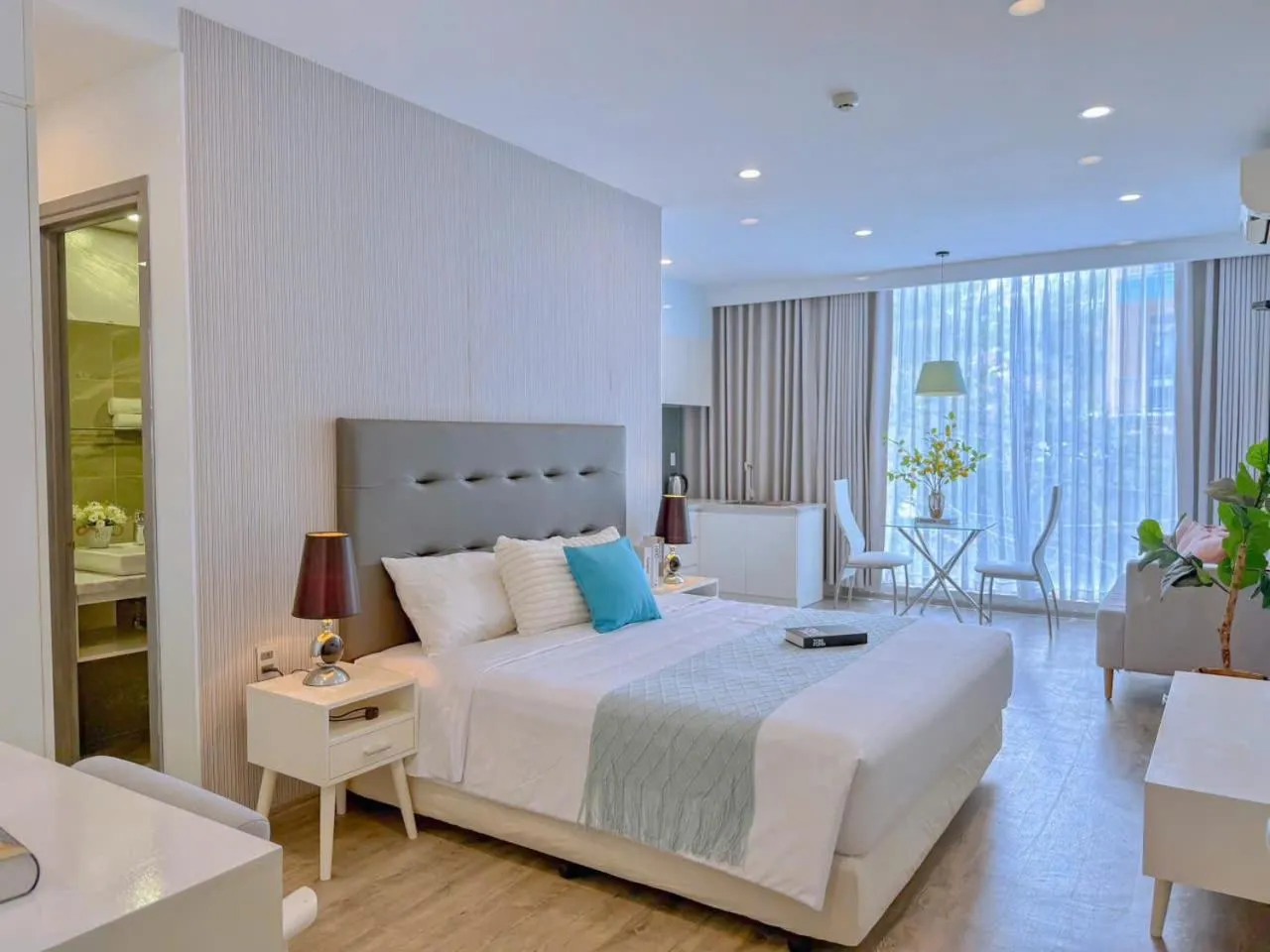 Bed in The Wind Mountainside Hotel