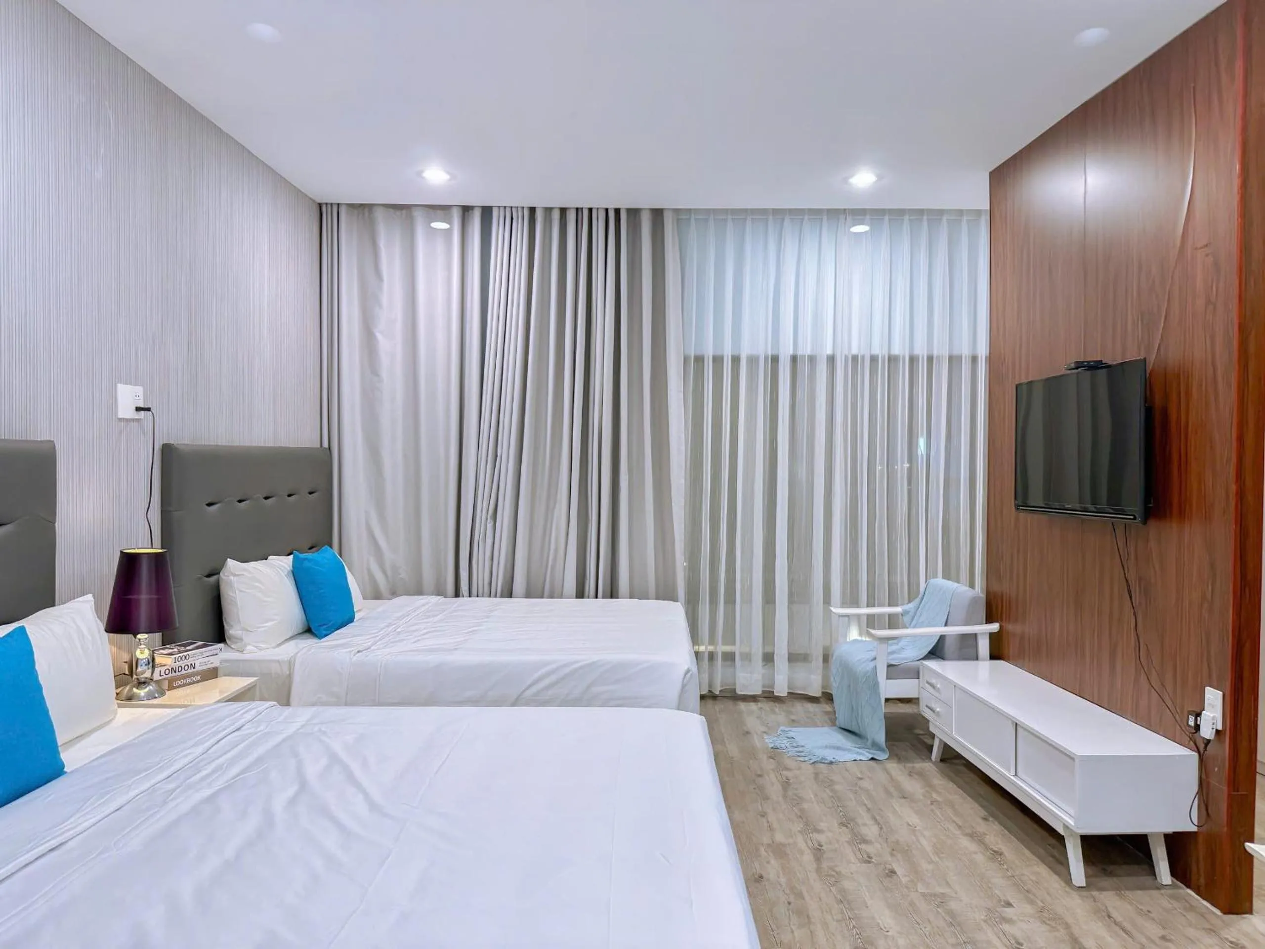 Bed in The Wind Mountainside Hotel