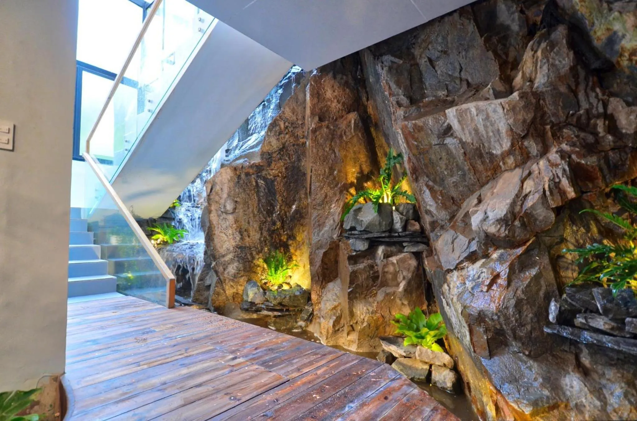 The Wind Mountainside Hotel