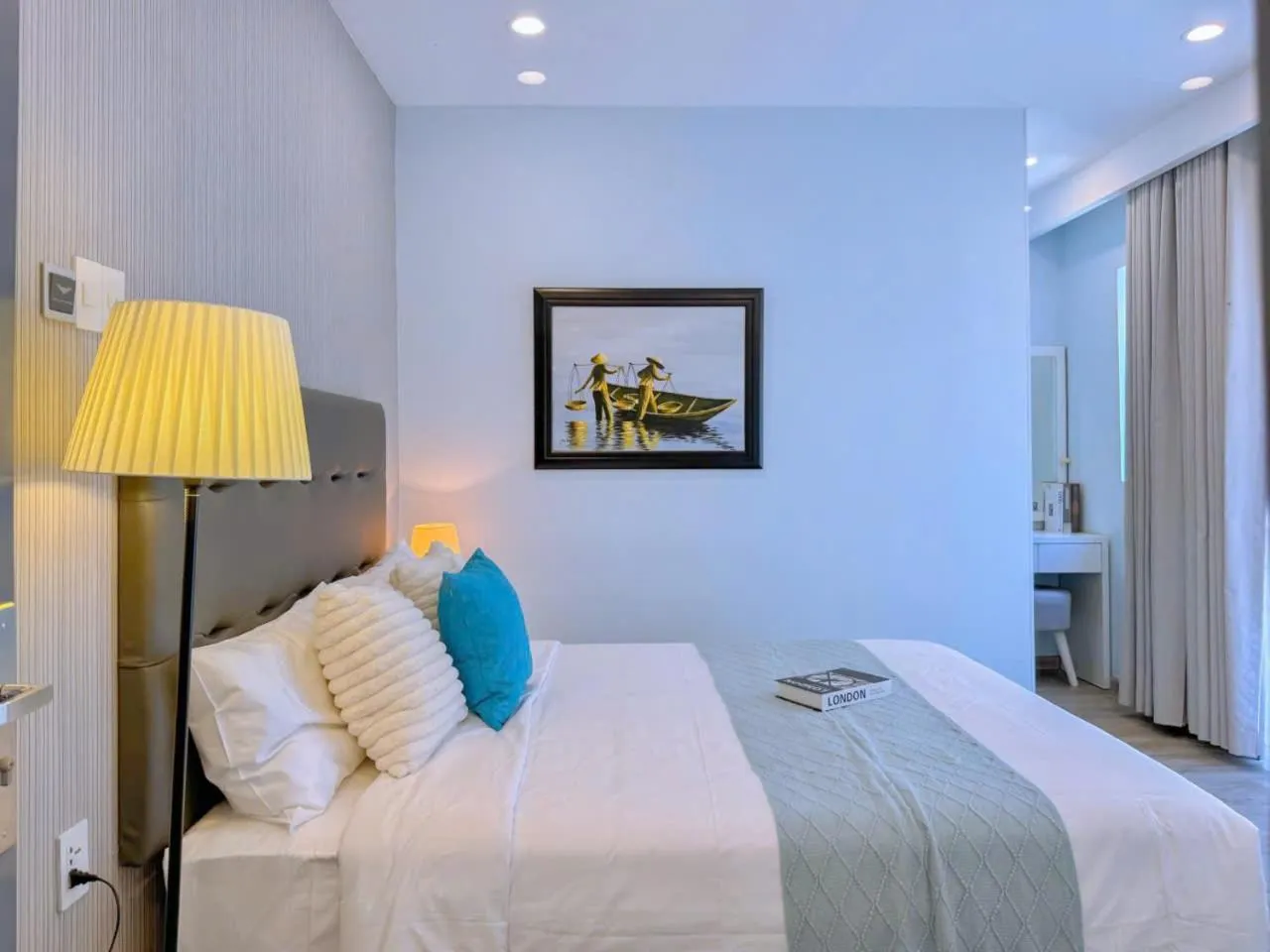 Bed in The Wind Mountainside Hotel