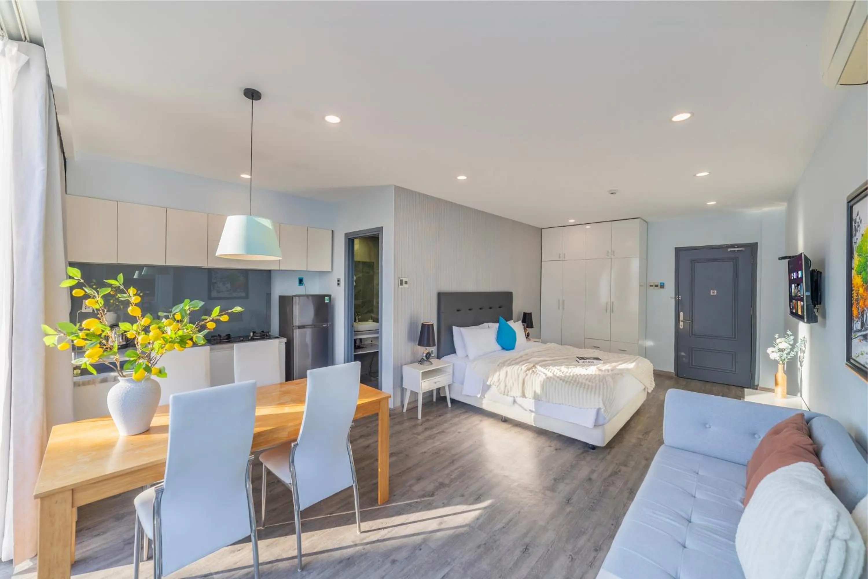 Photo of the whole room, Bed in Hese Boutique Hotel & Apartment