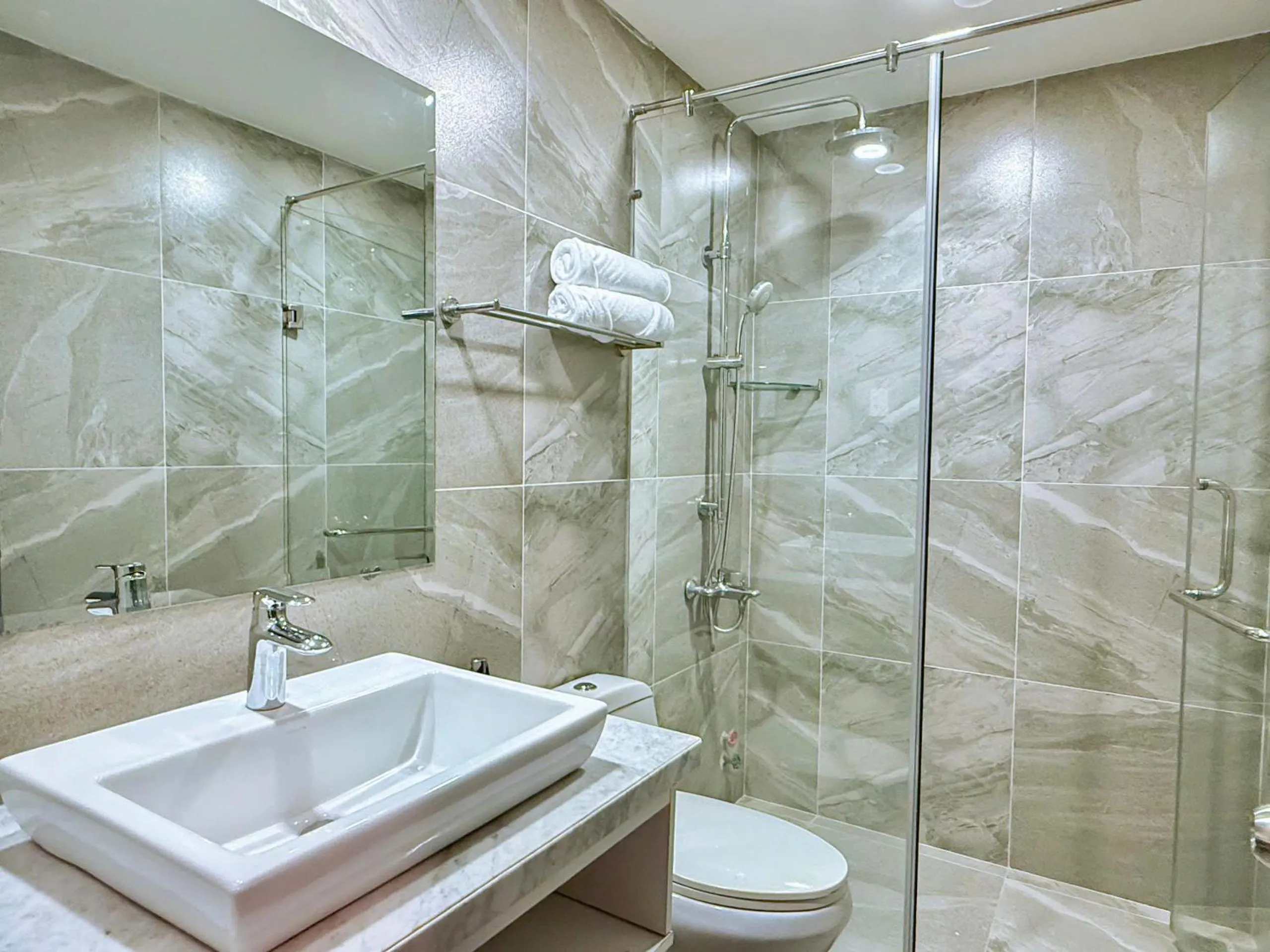 The Wind Mountainside Hotel