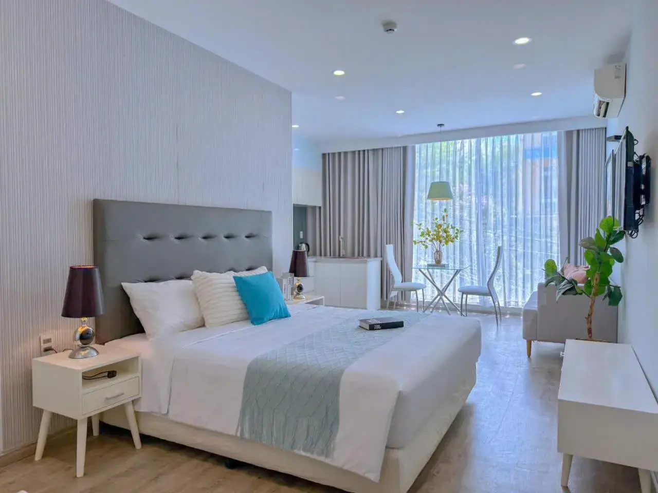 Bed in The Wind Mountainside Hotel Bed in The Wind Mountainside Hotel