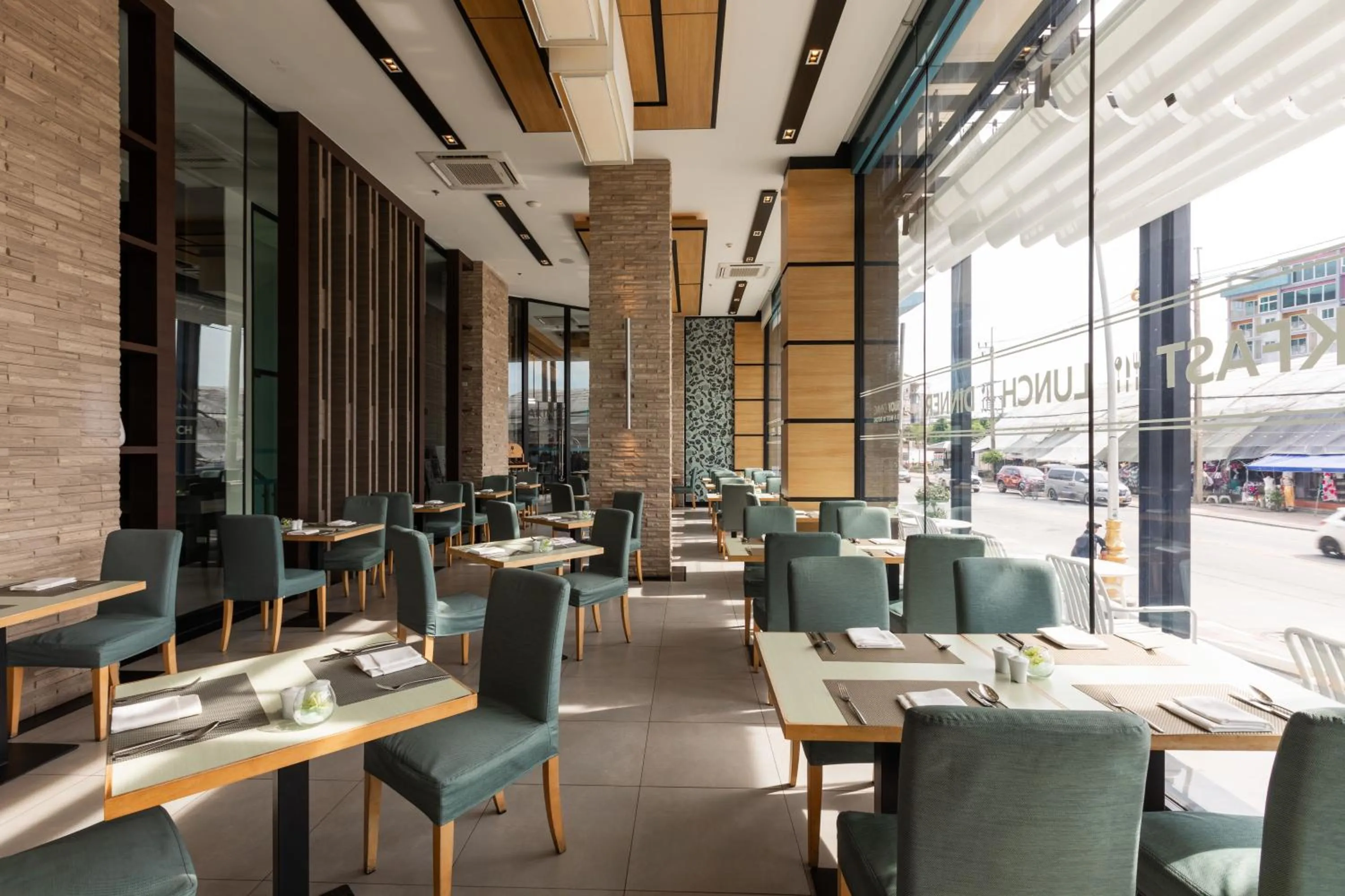 Restaurant/places to eat in The Marina Phuket Hotel