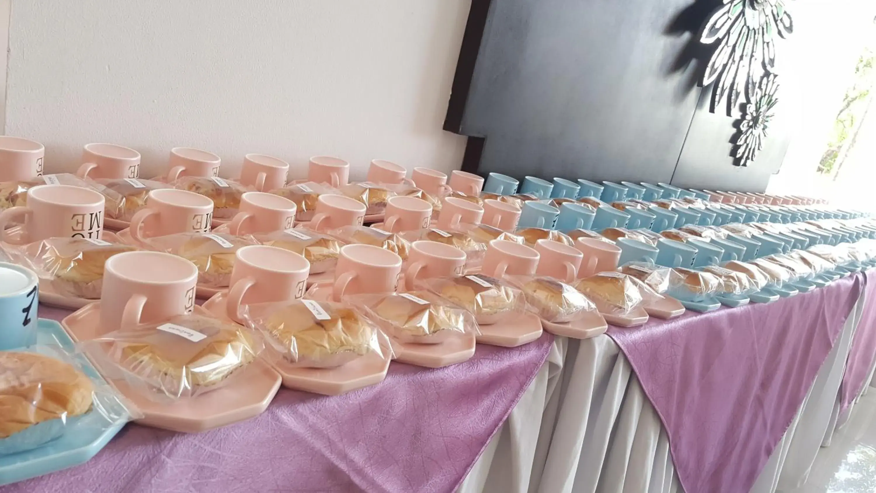 Food and drinks in Kasalong Resort and Spa Pattaya Food and drinks in Kasalong Resort and Spa Pattaya