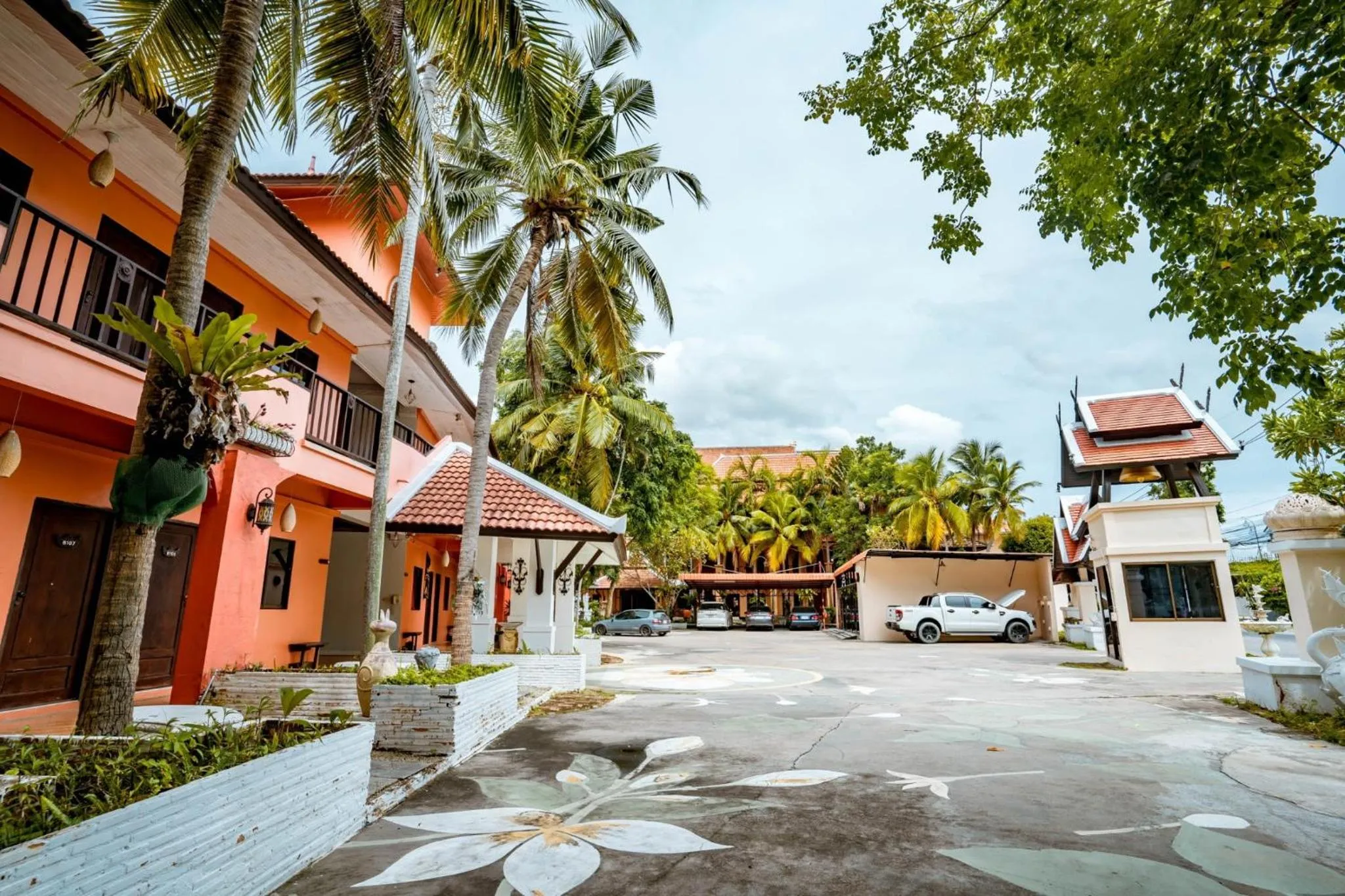 Area and facilities in Kasalong Resort and Spa Pattaya