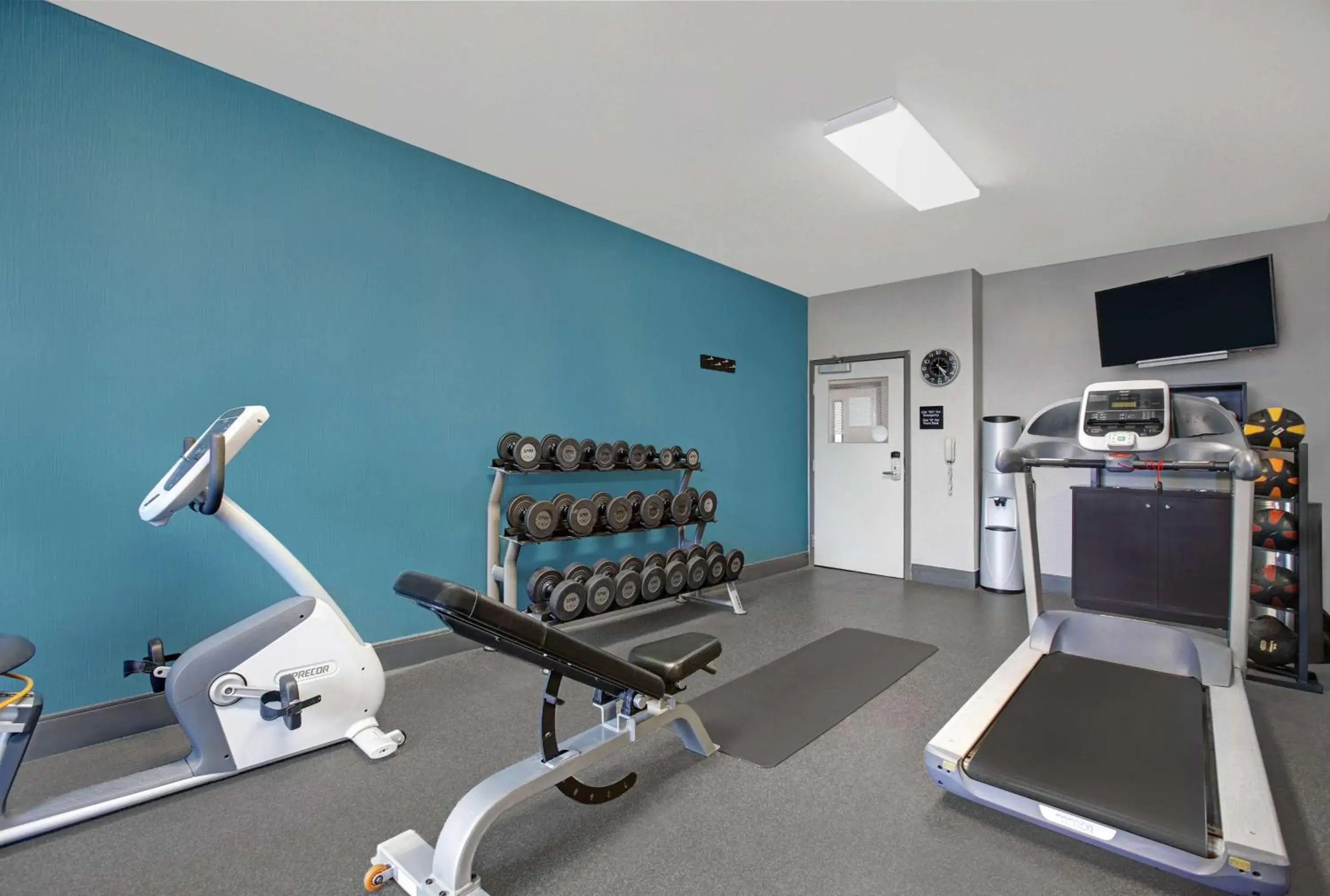 Fitness centre/facilities in Hampton Inn Keokuk Fitness centre/facilities in Hampton Inn Keokuk