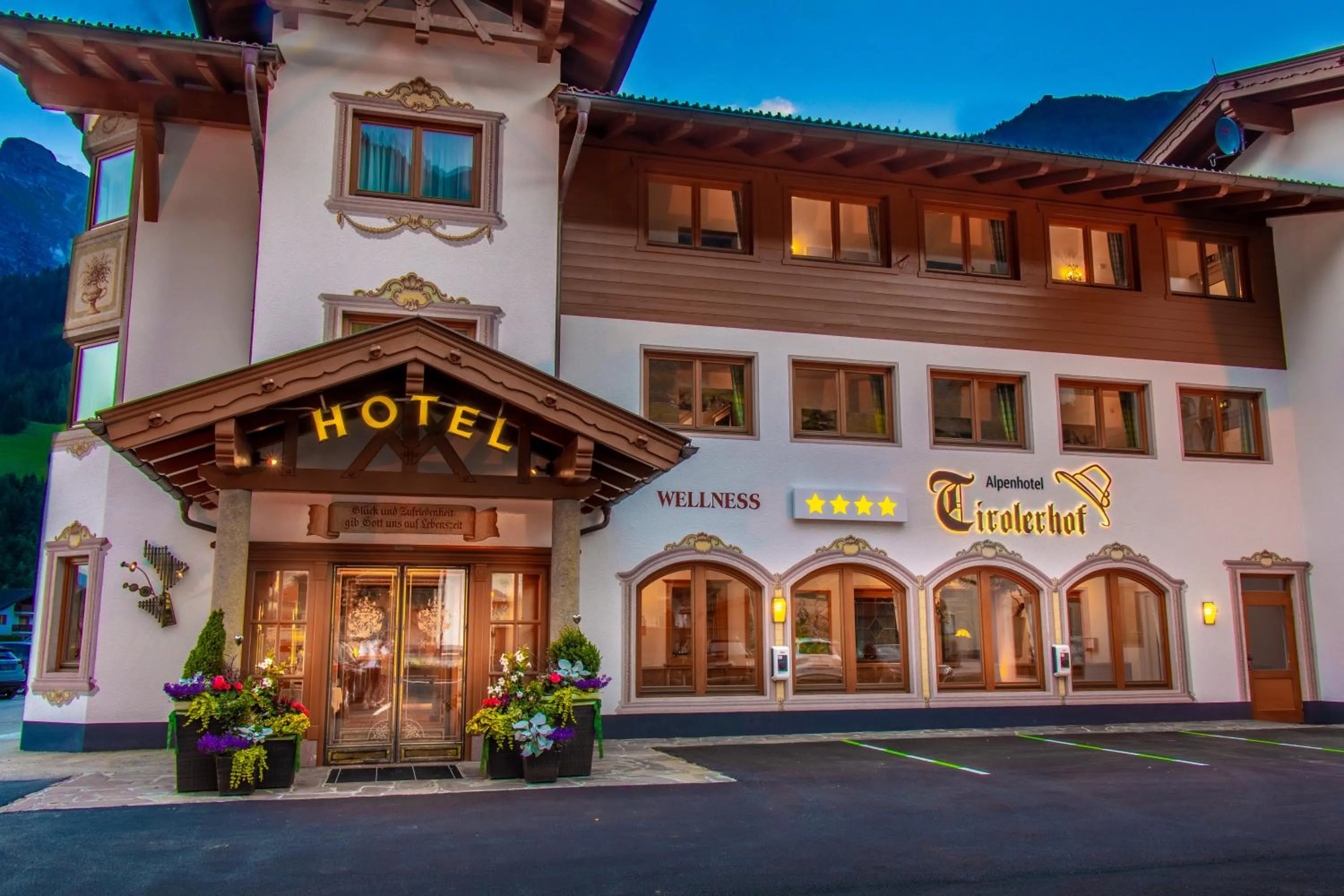 Property building in Alpenhotel Tirolerhof