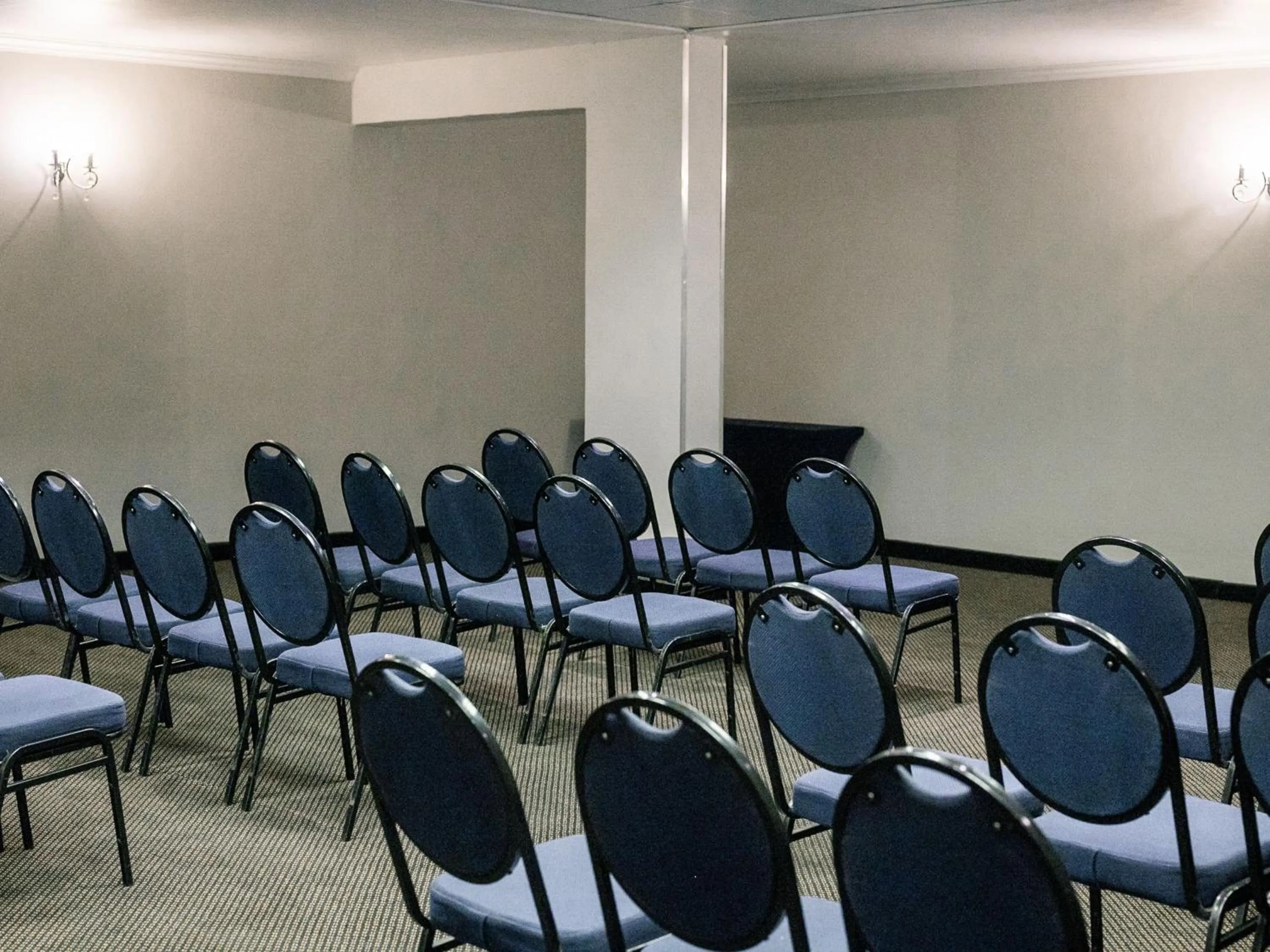 Meeting/conference room in ANEW Hotel Witbank Emalahleni