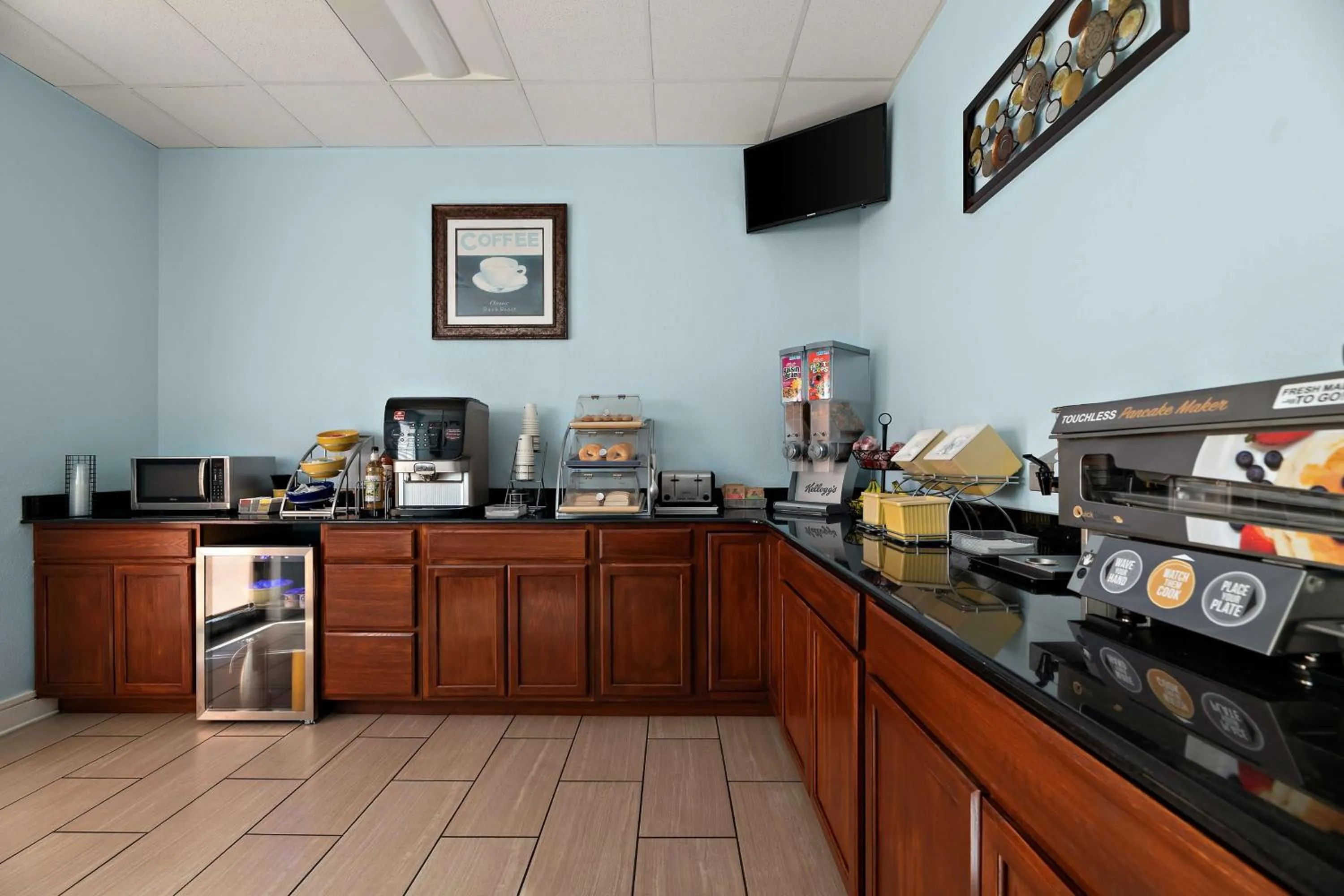 Breakfast in SureStay Hotel by Best Western Clermont Theme Park West