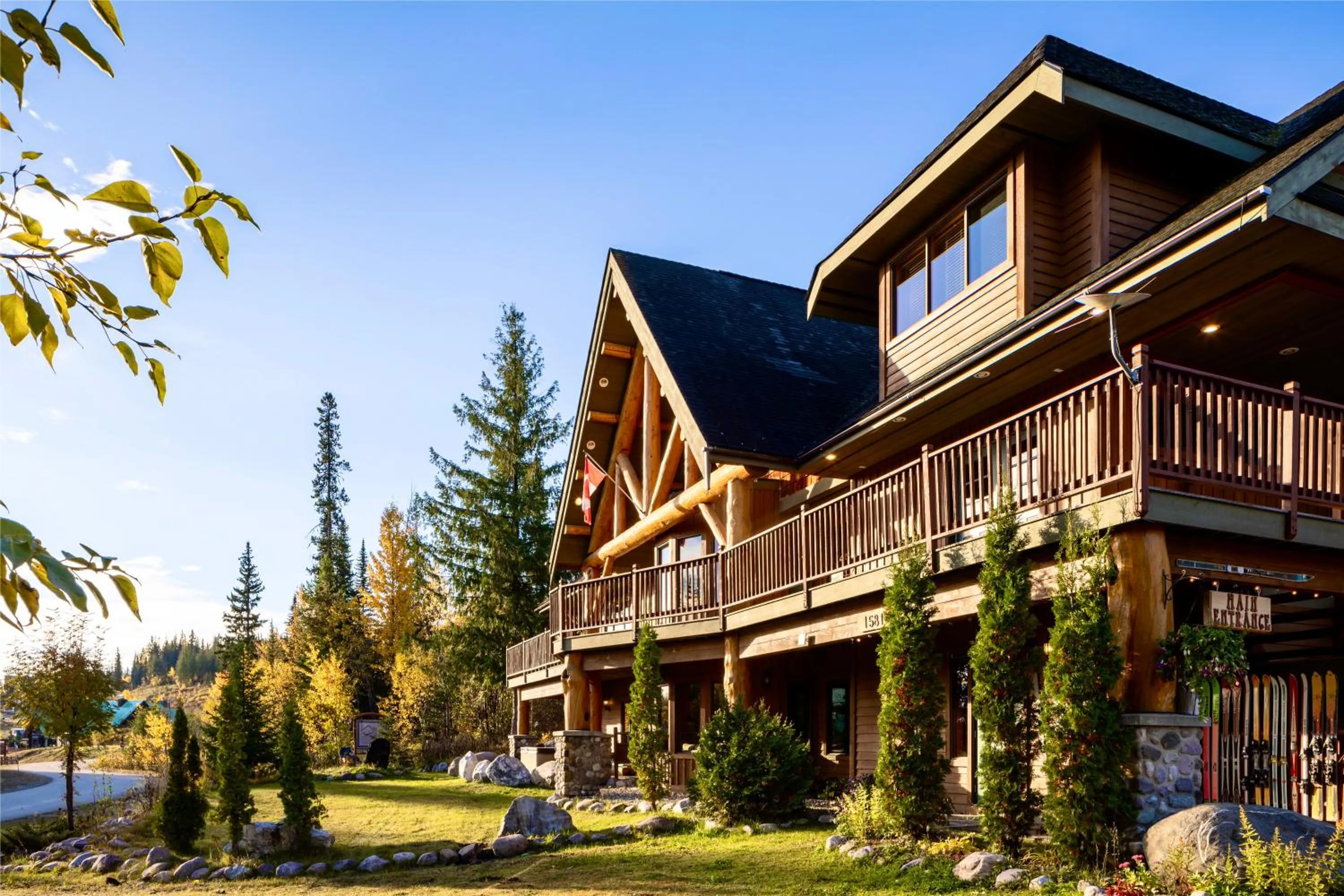 Property building in Vagabond Lodge at Kicking Horse