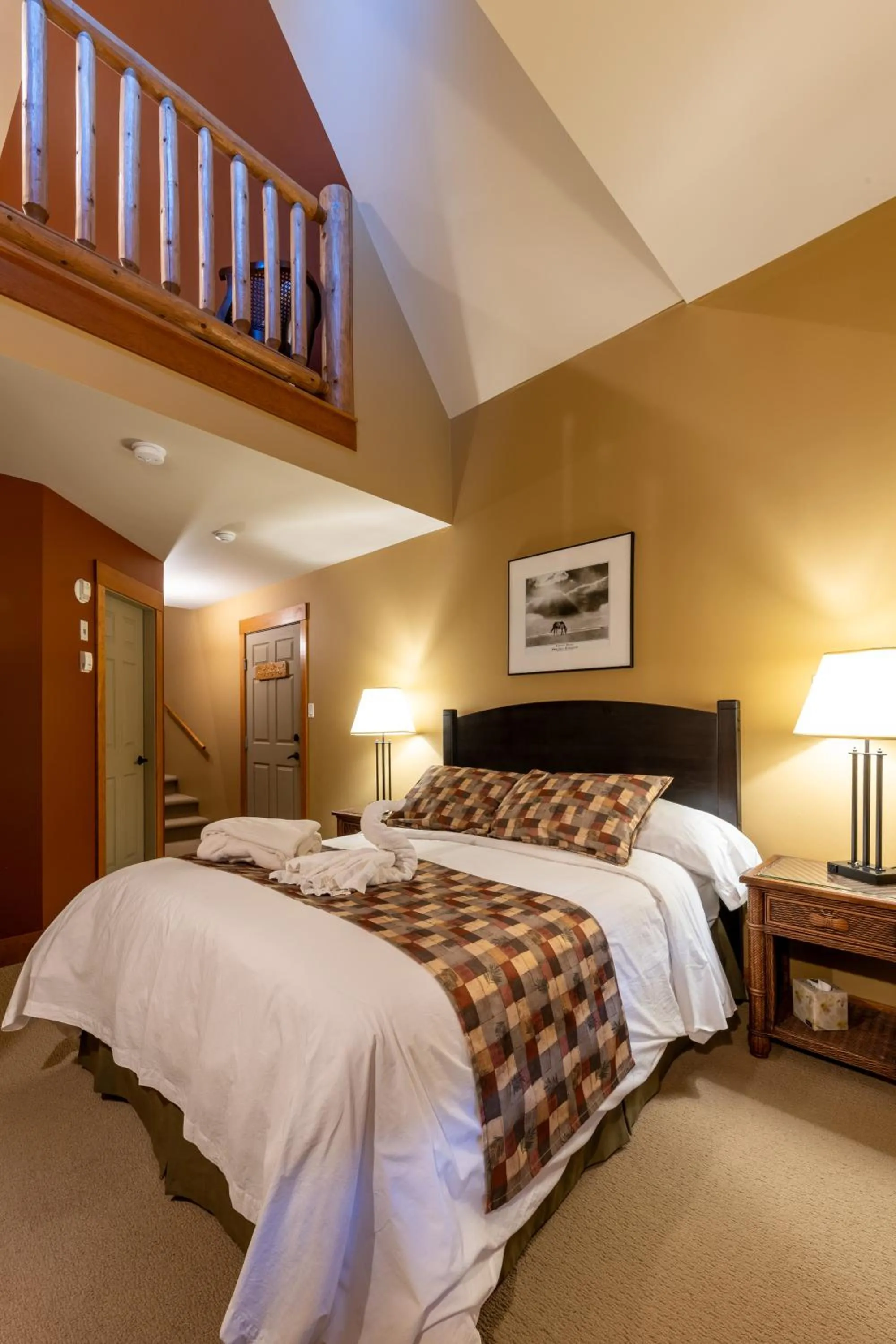 Bed in Vagabond Lodge at Kicking Horse
