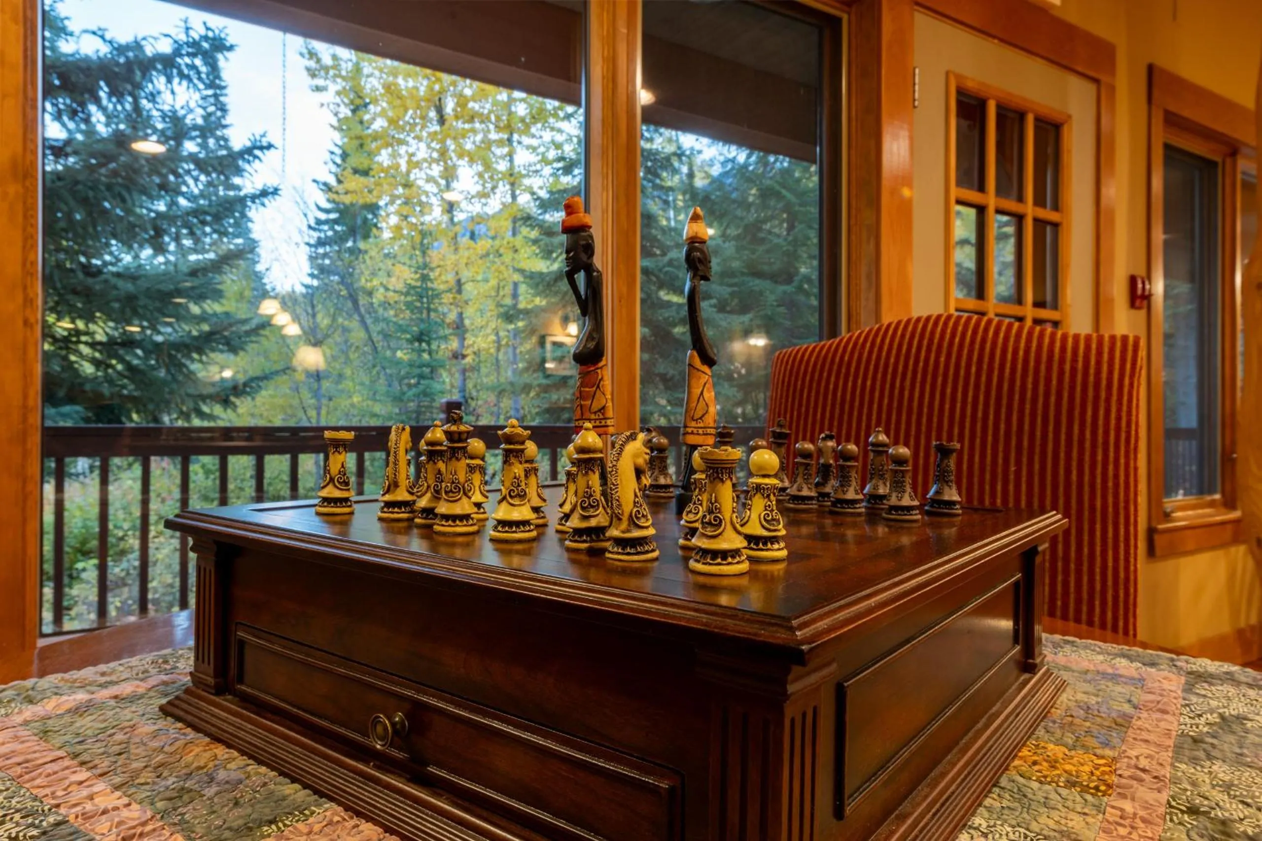 Entertainment in Vagabond Lodge at Kicking Horse