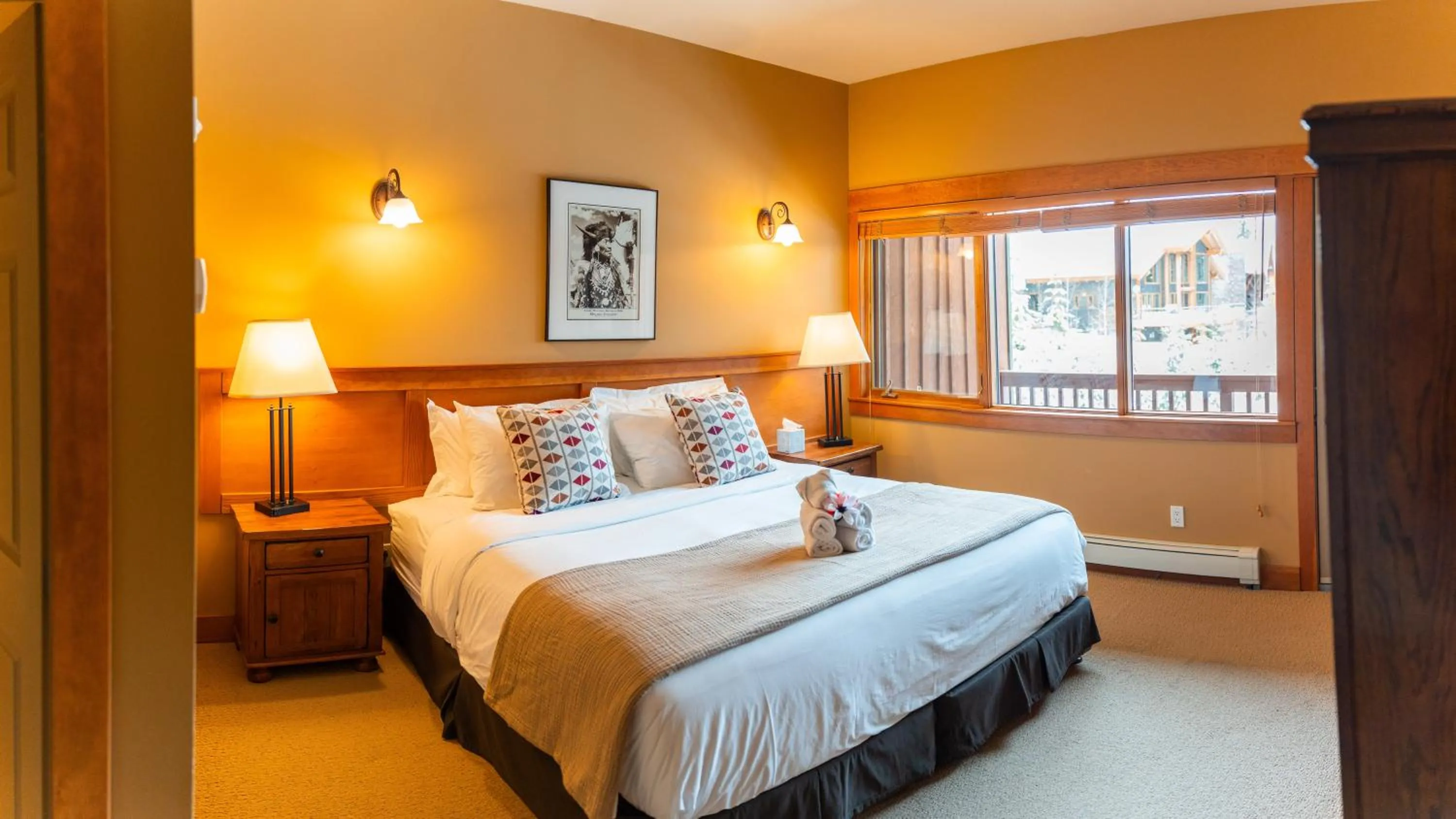 Bed in Vagabond Lodge at Kicking Horse