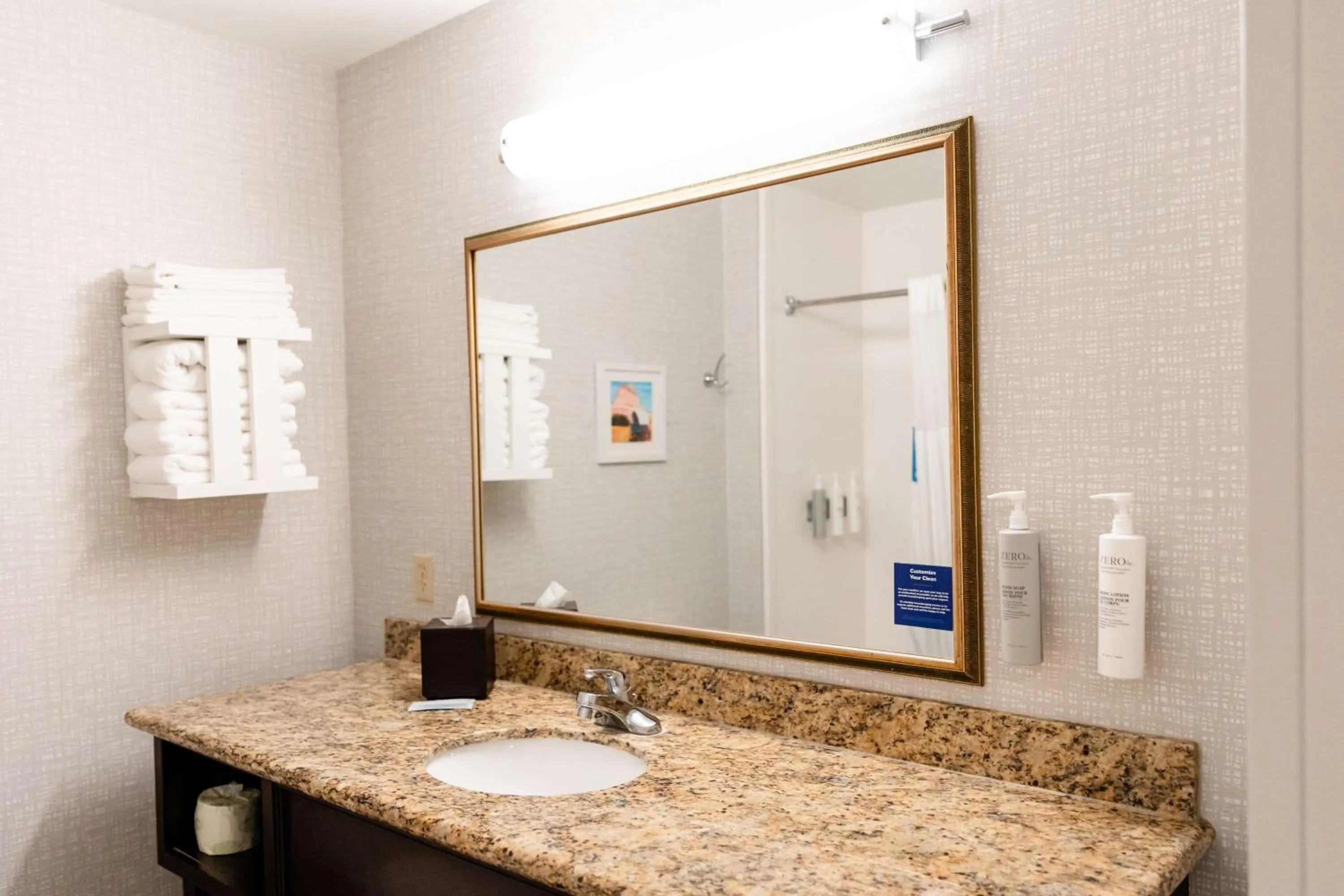 Bathroom in Hampton Inn & Suites Scottsbluff