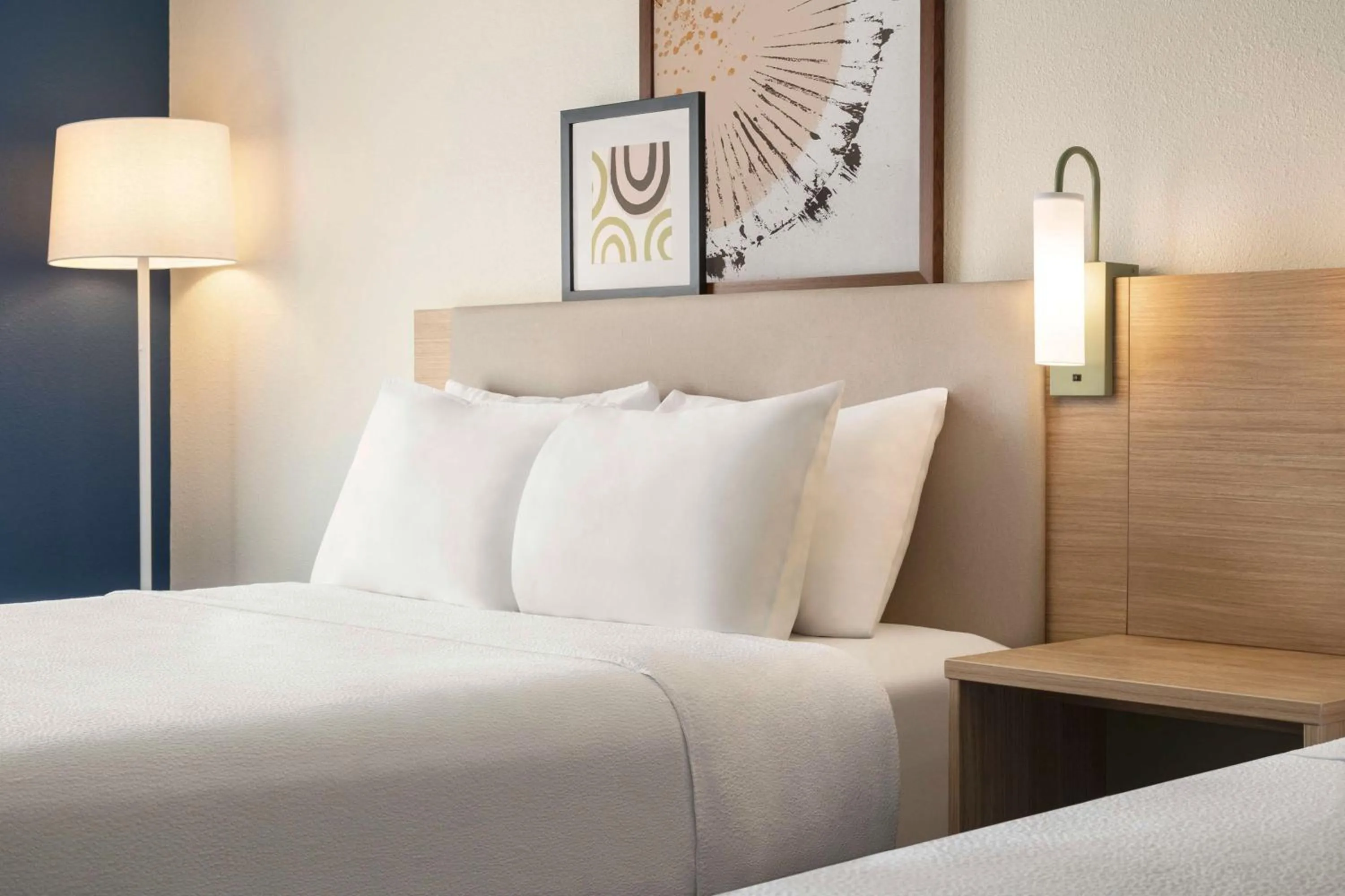 Bed in Spark by Hilton Orlando Universal Boulevard