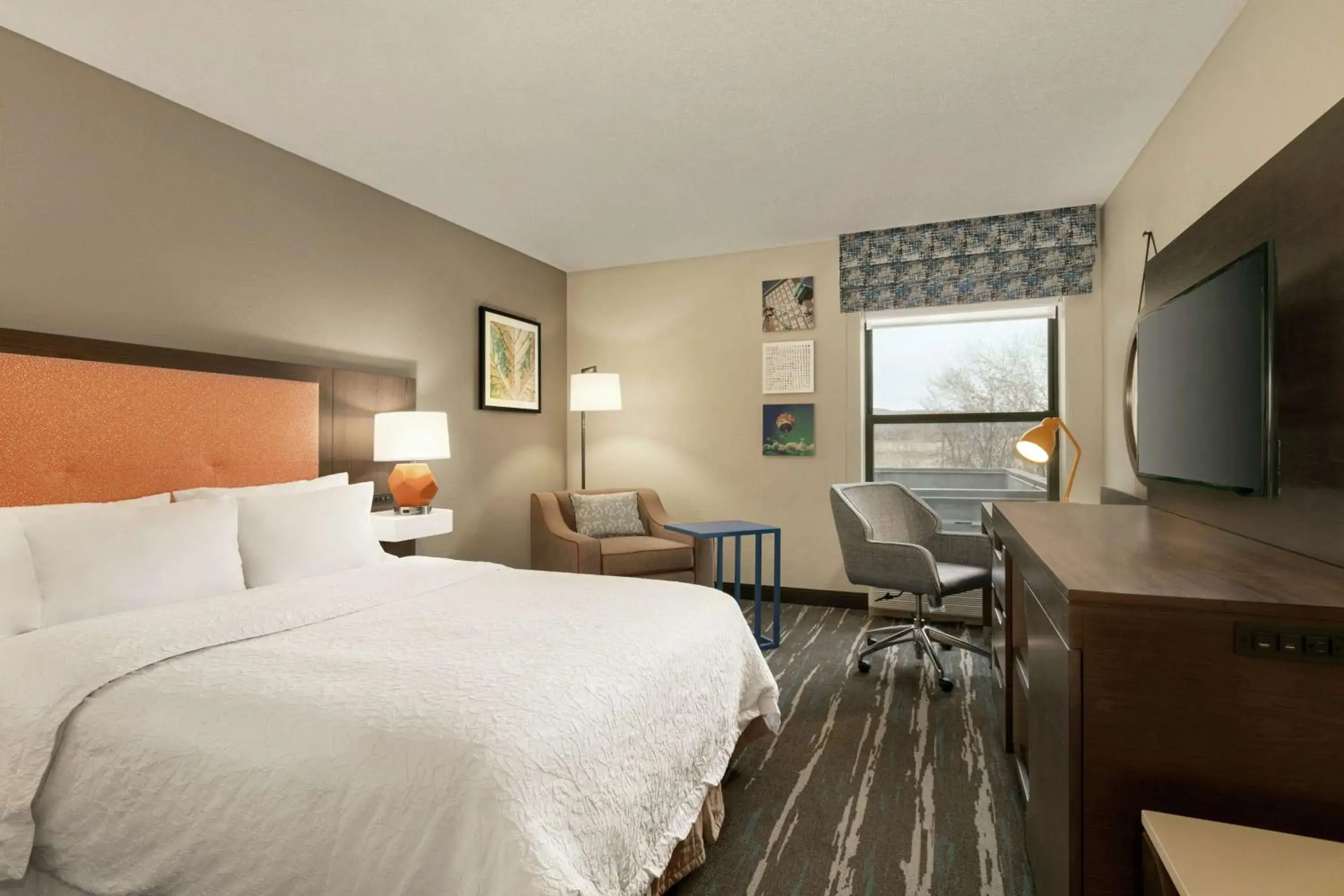 Bedroom, Bed in Hampton Inn Binghamton/Johnson City Bedroom, Bed in Hampton Inn Binghamton/Johnson City