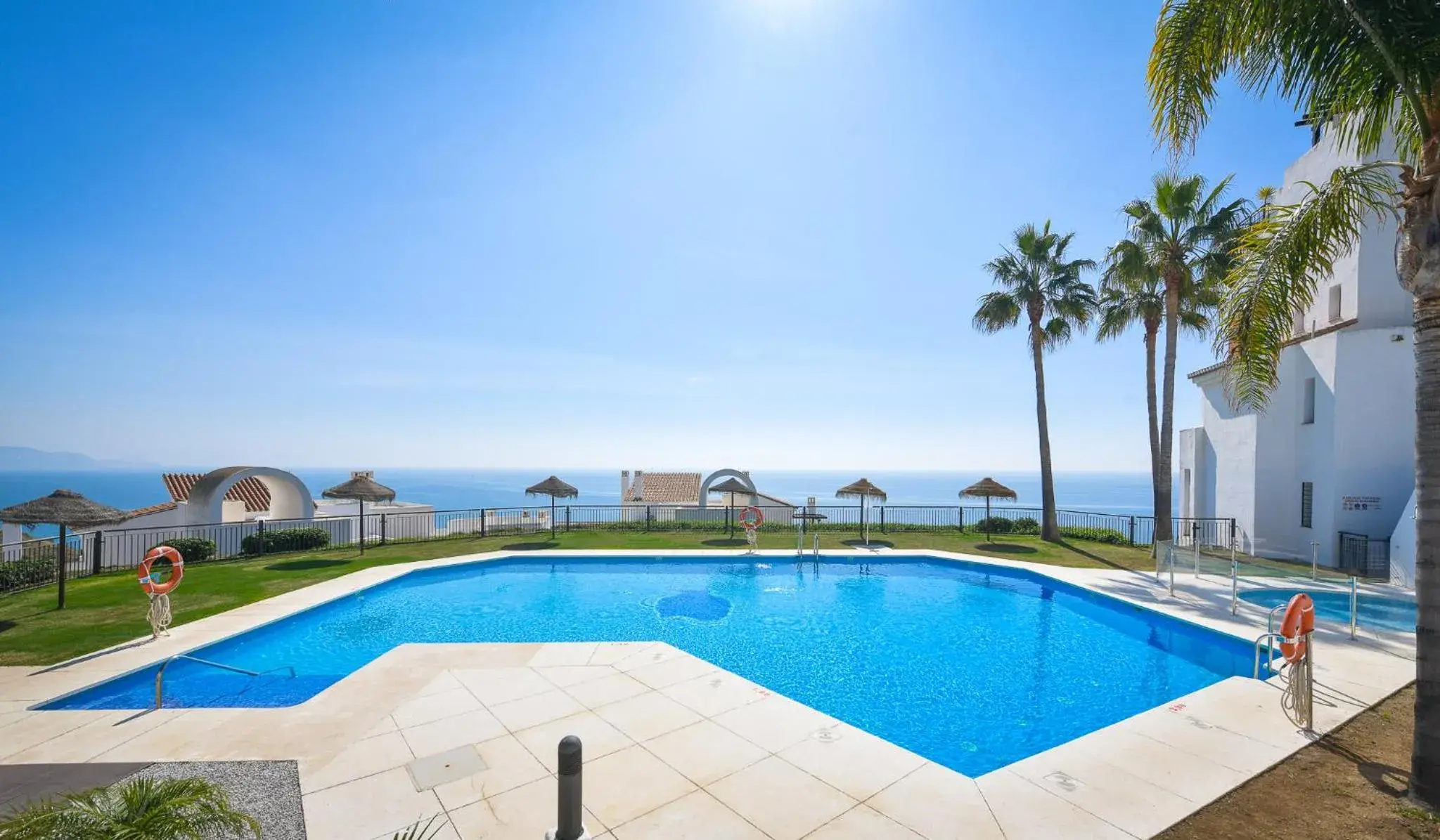 Pool view in Olée Nerja Holiday Rentals by Fuerte Group Pool view in Olée Nerja Holiday Rentals by Fuerte Group
