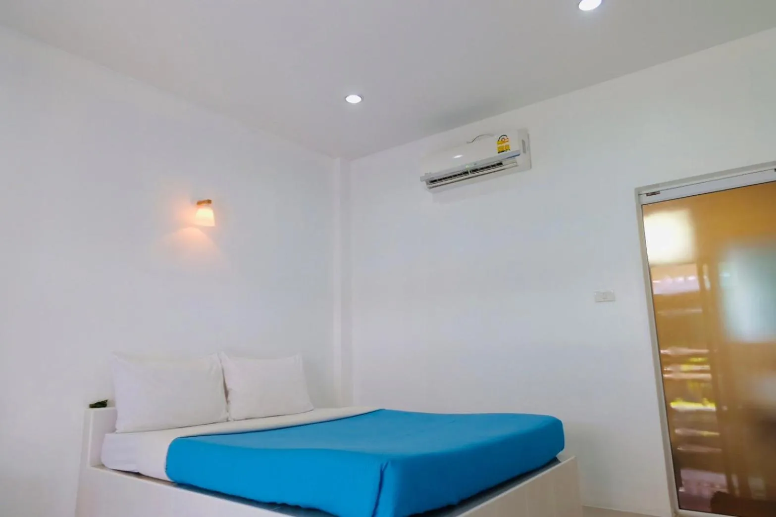 Bed in Nam Sai Loft Resort