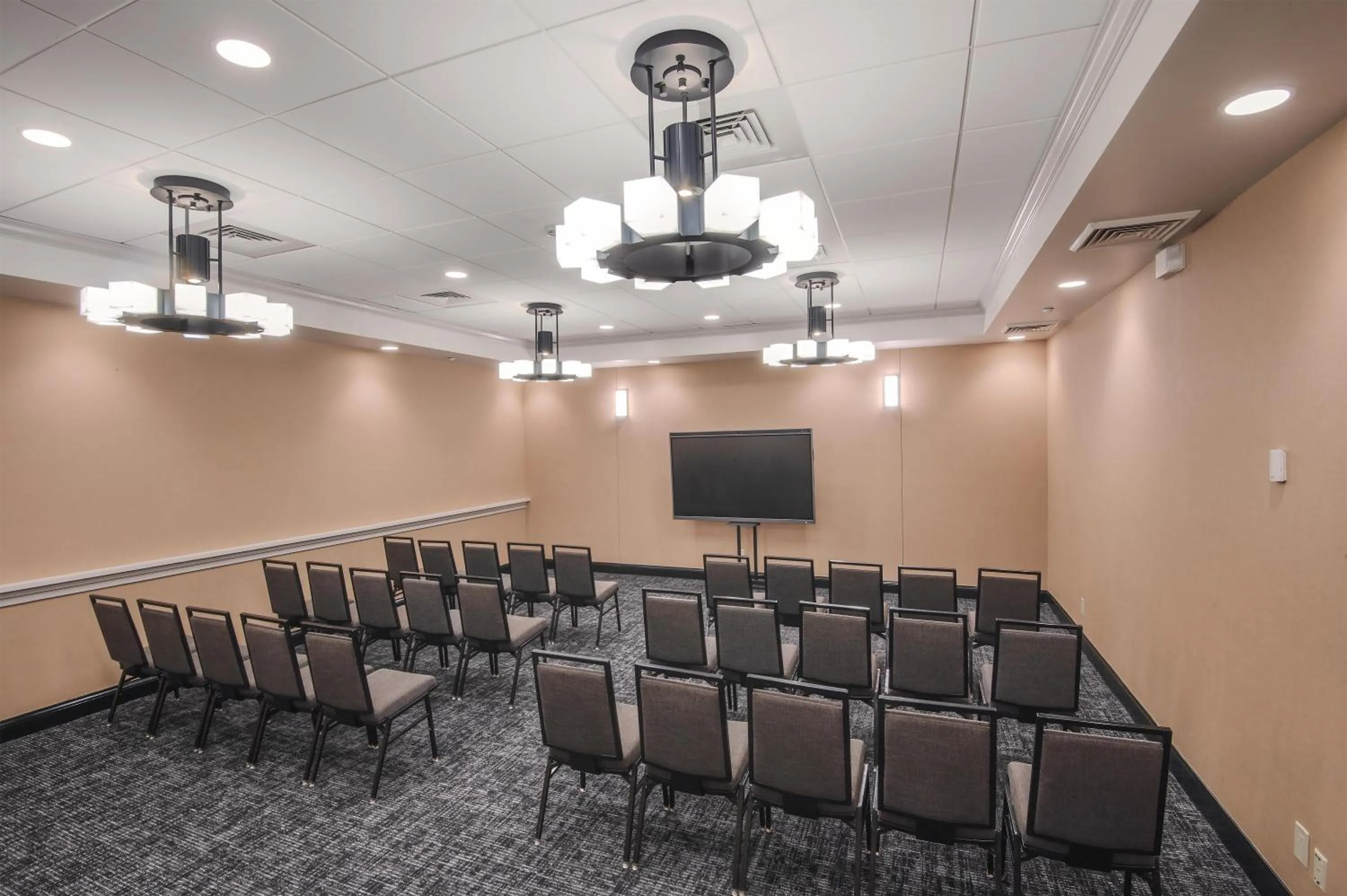 Meeting/conference room in Hilton Birmingham Downtown at UAB