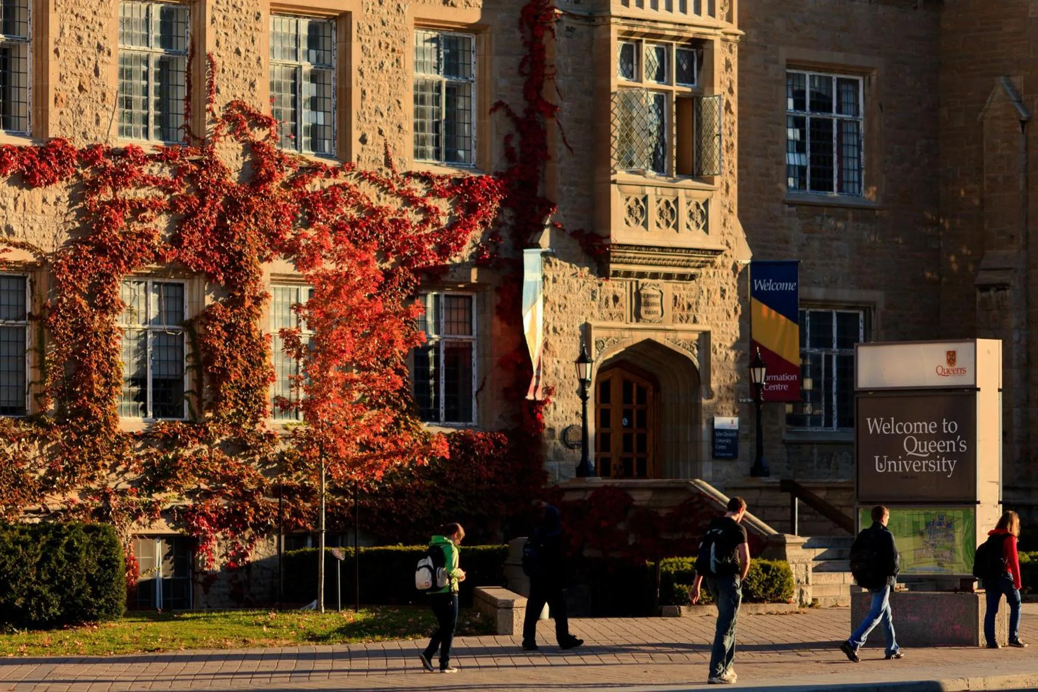 Area and facilities in Holiday Inn Kingston - Waterfront by IHG