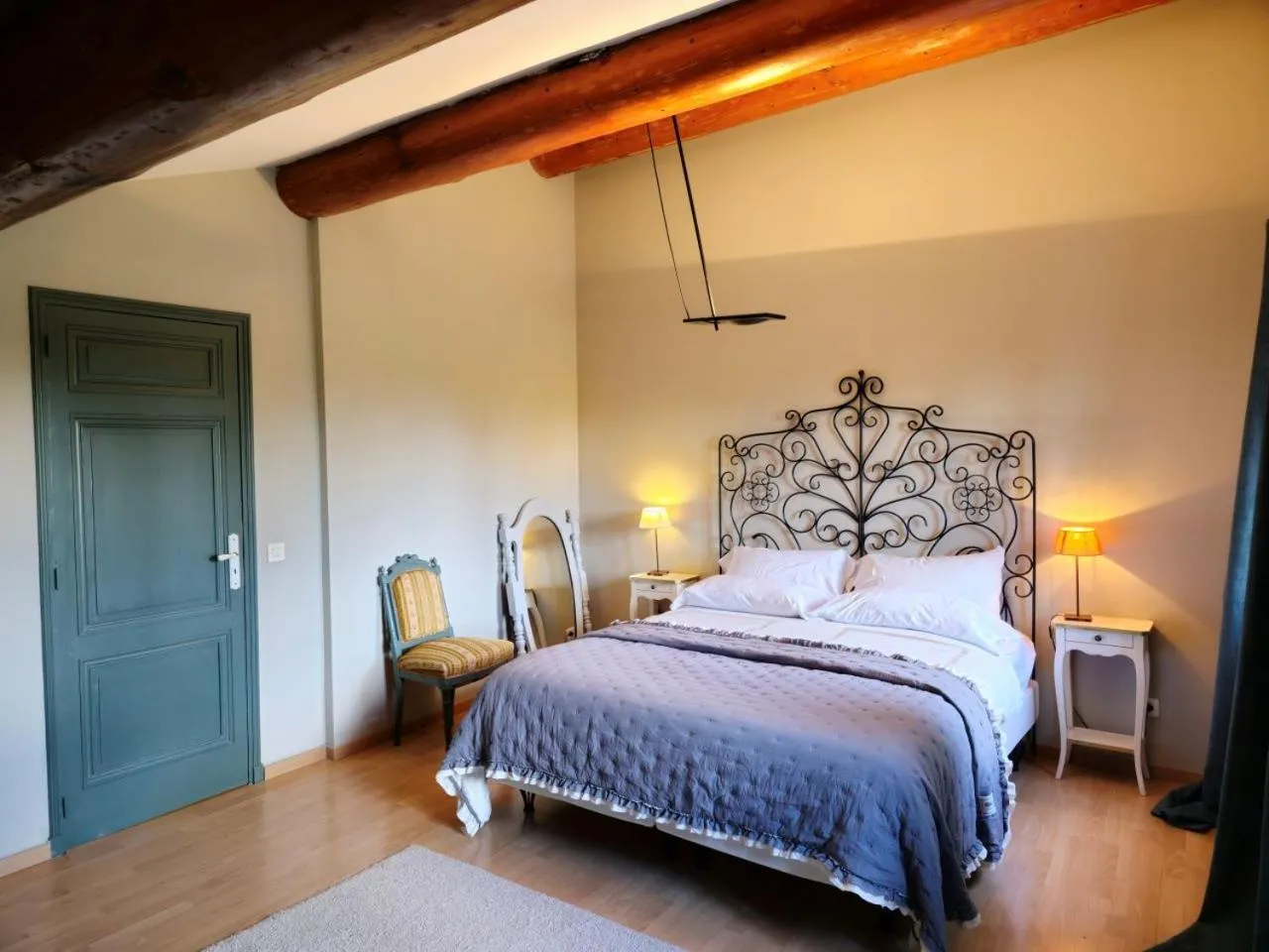 Bed in Ancien Mas Du Moulin